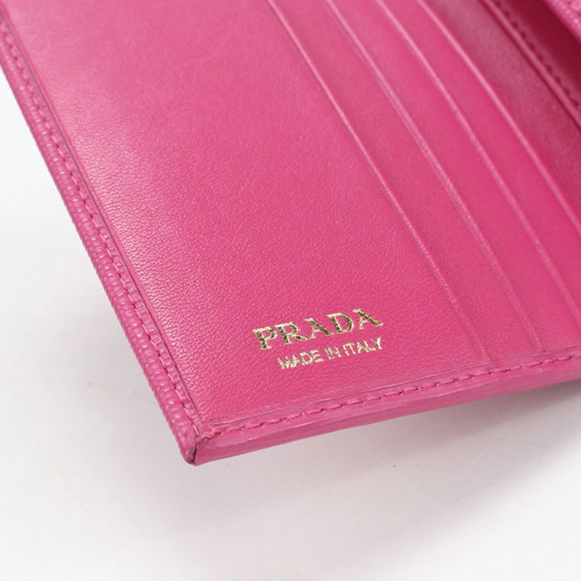 Prada Pink Leather Wallet (Tri-Fold) (Pre-Owned)