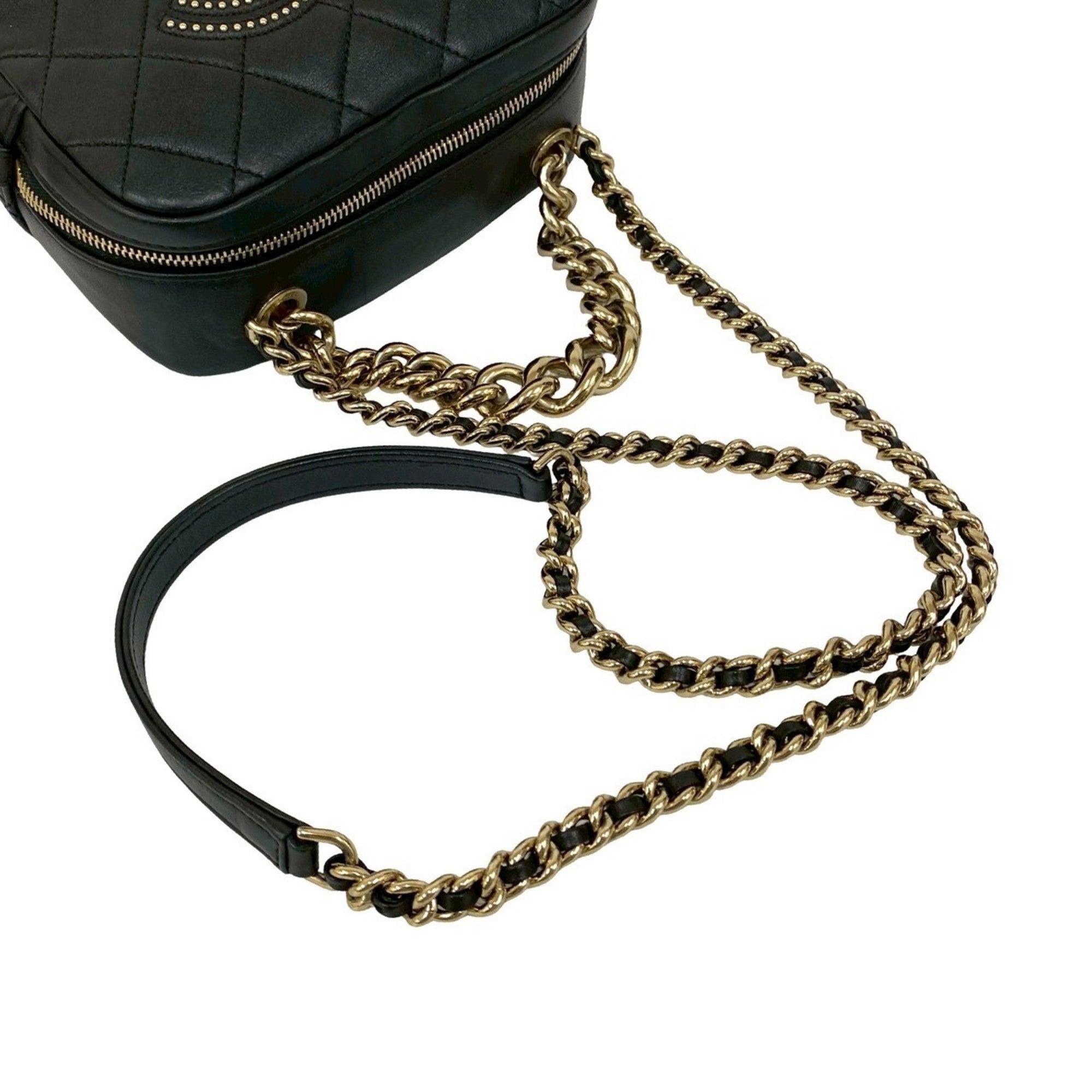 Chanel Black Leather Handbag Shoulder Bag (Pre-Owned)