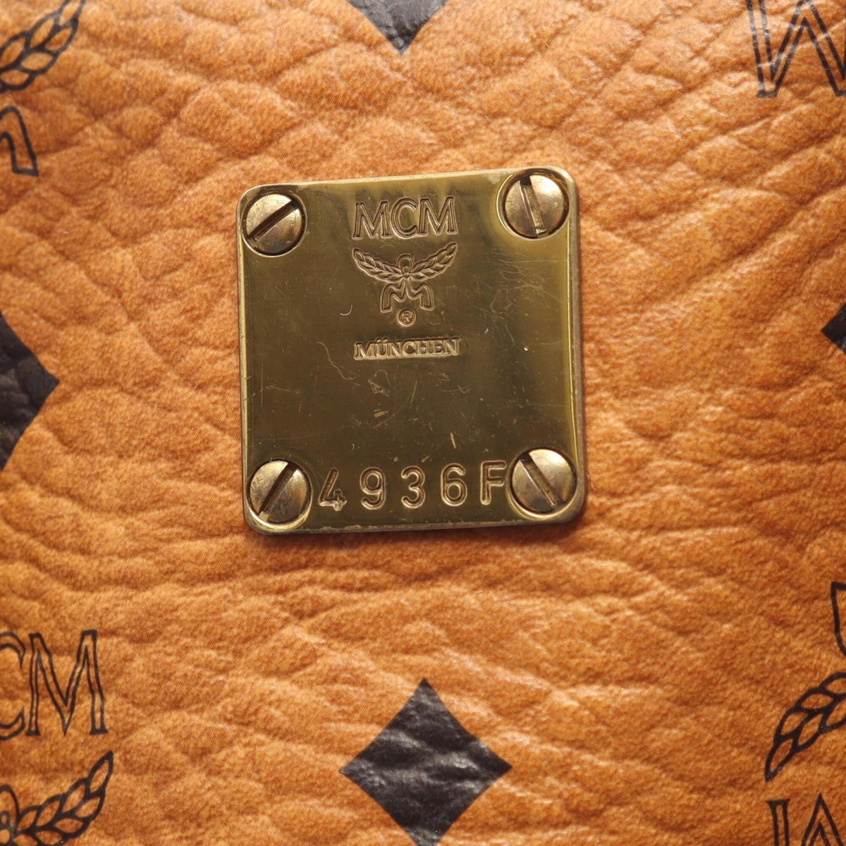 Mcm Brown Coated Canvas Leather Handbag (Pre-Owned)