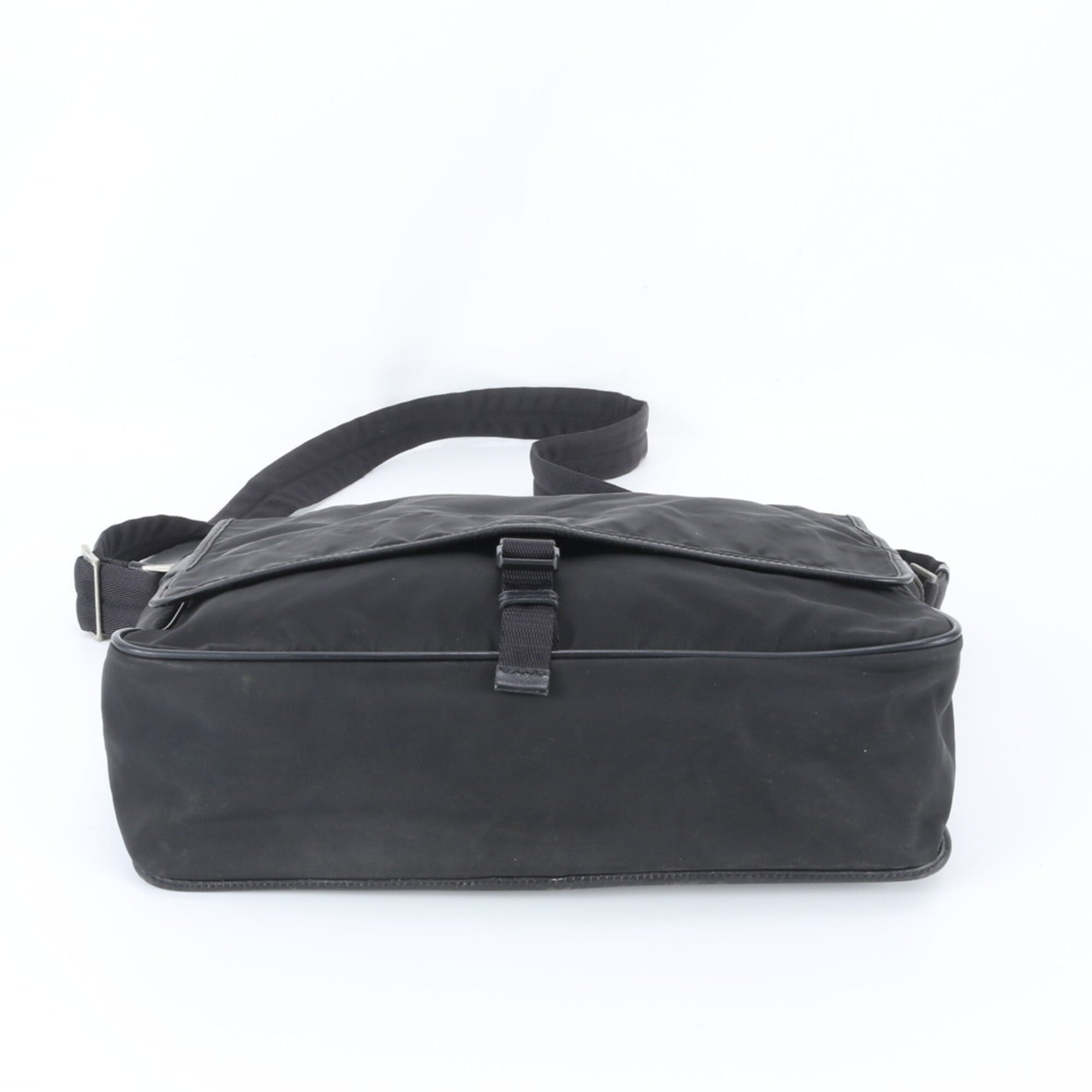 Prada Black White Nylon Shoulder Bag (Pre-Owned)