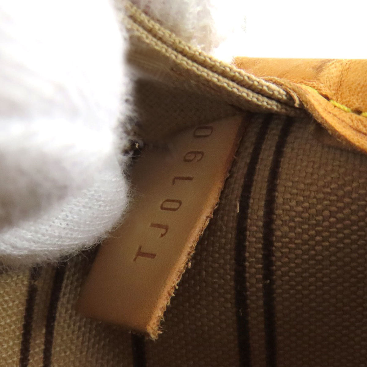 Louis Vuitton Monogram Monogram Canvas Tote Bag (Pre-Owned)