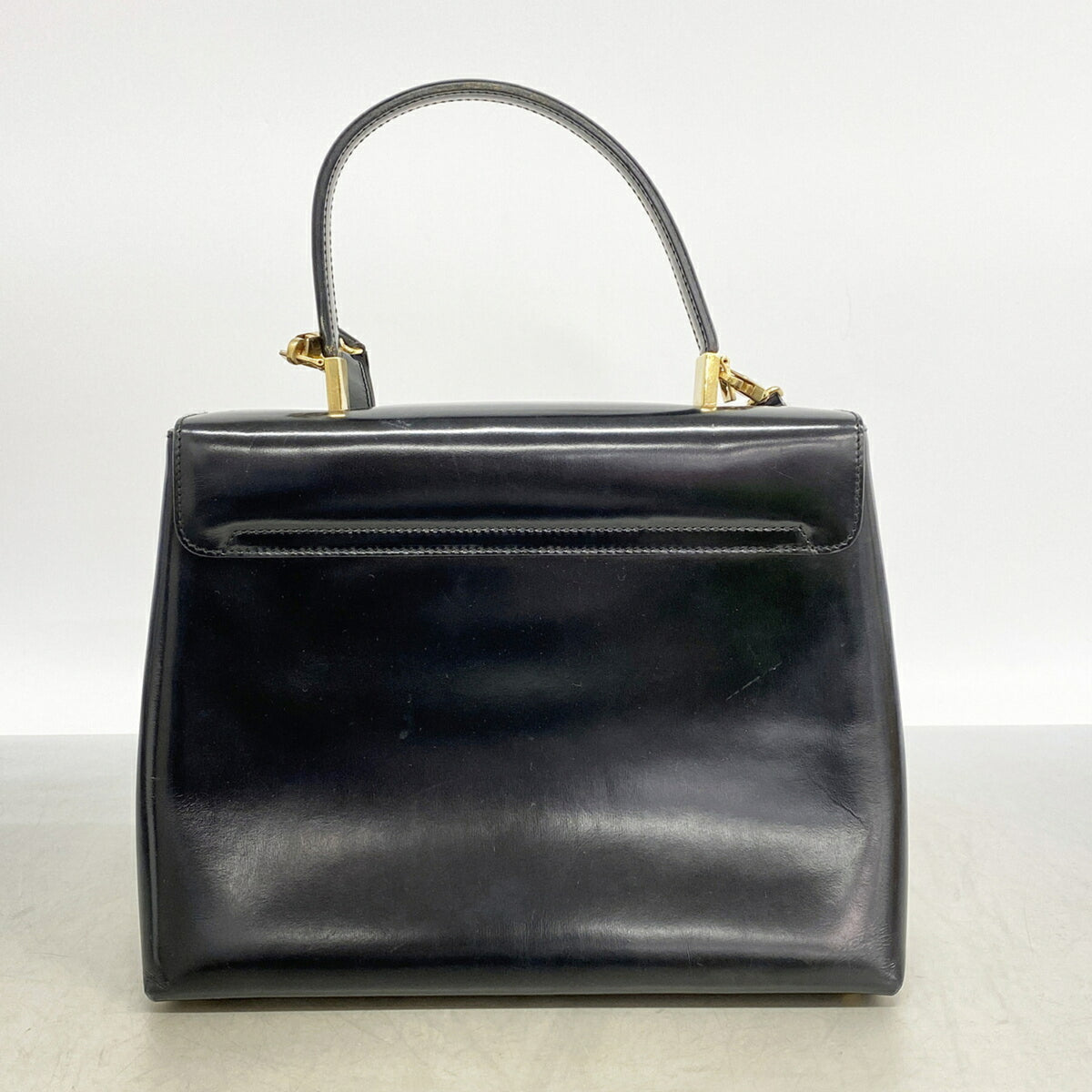 Salvatore Ferragamo Black Leather Handbag (Pre-Owned)
