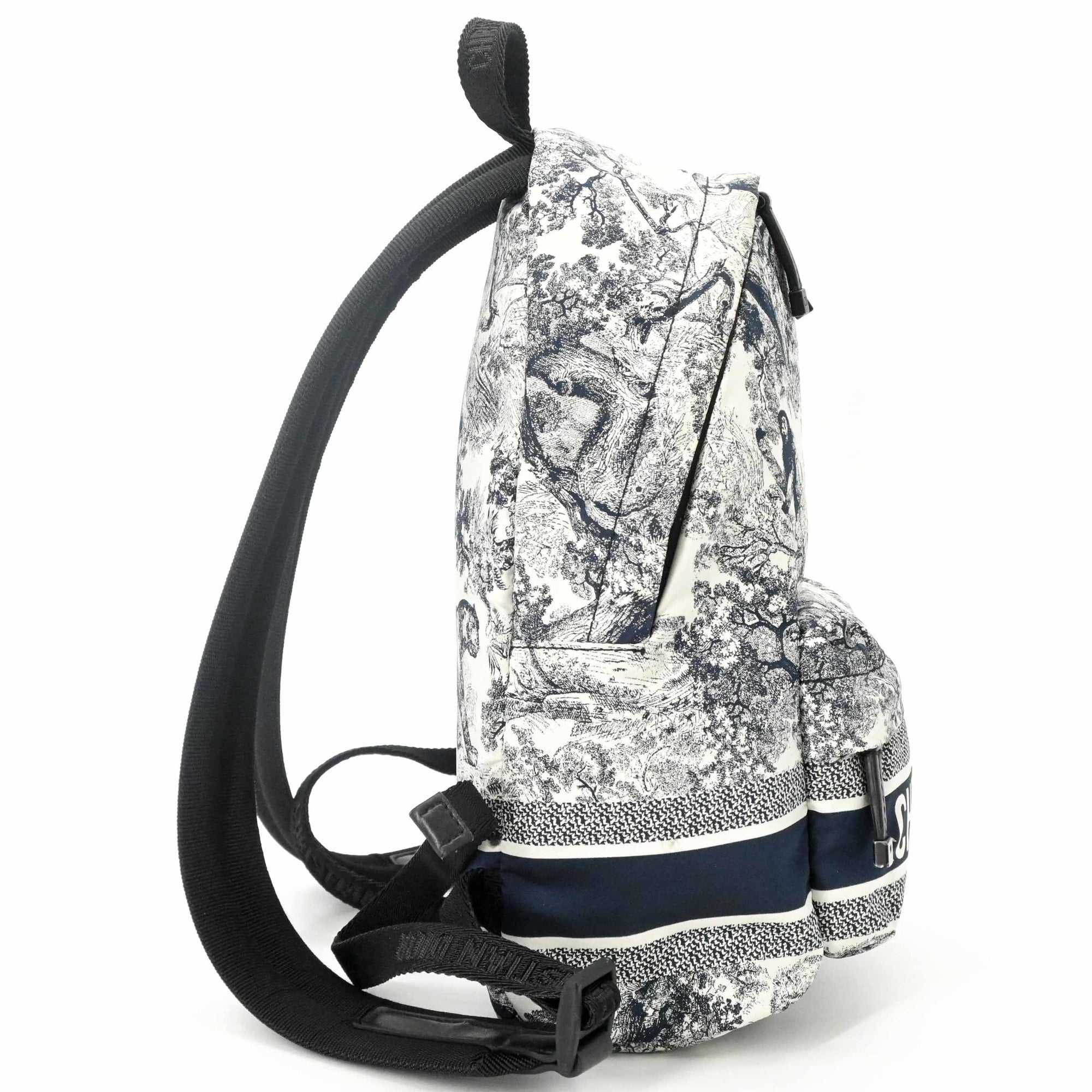Christian Dior Navy White Nylon Backpack (Pre-Owned)