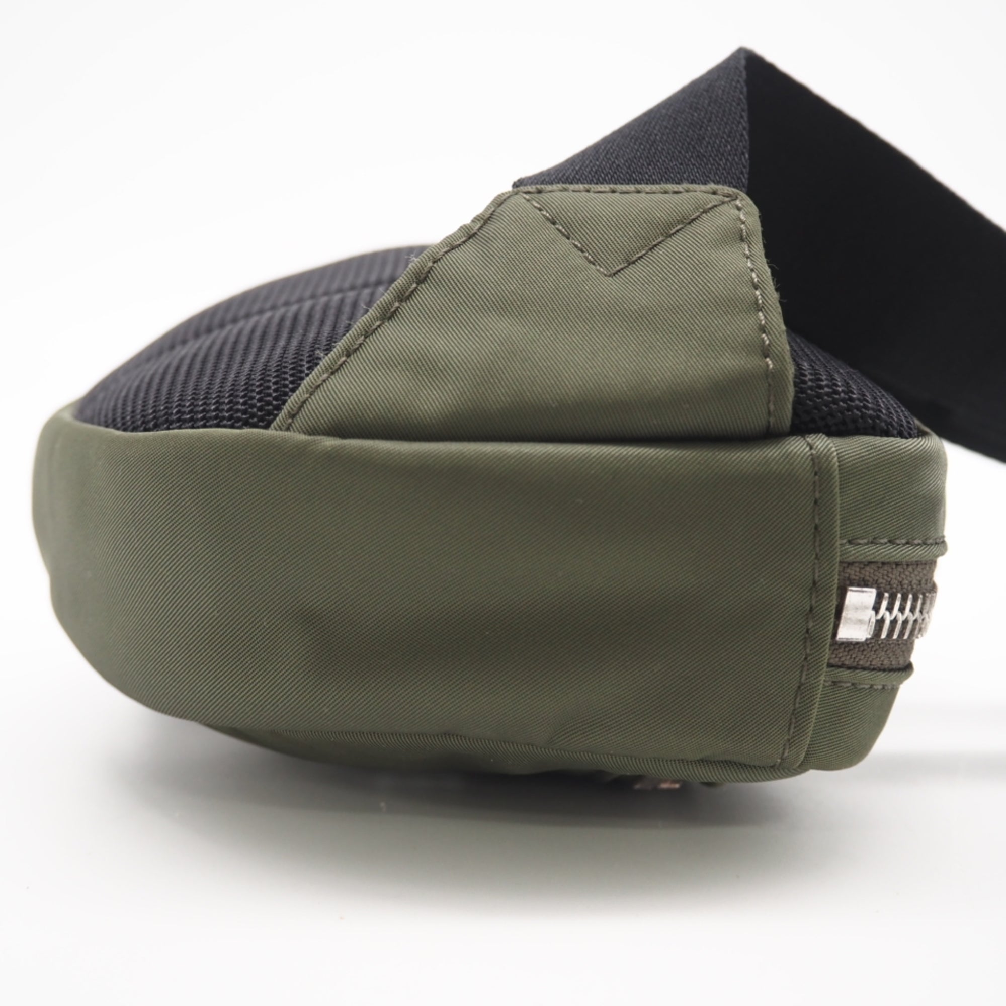 Burberry Black Khaki White Nylon Fanny Pack (Pre-Owned)