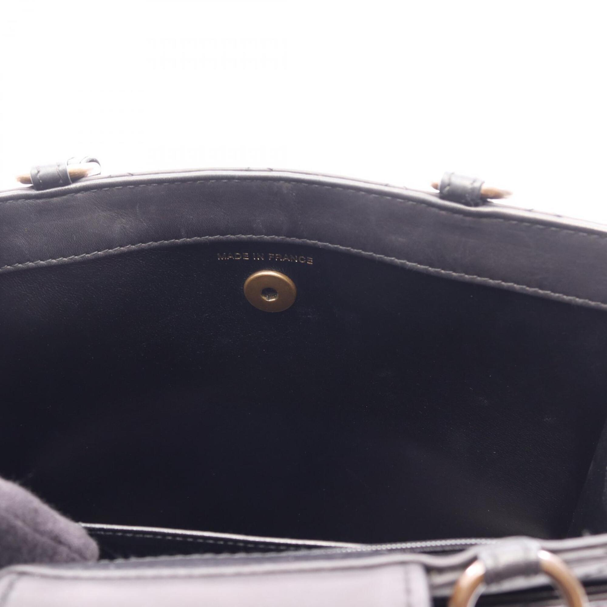 Chanel Black Leather Handbag (Pre-Owned)