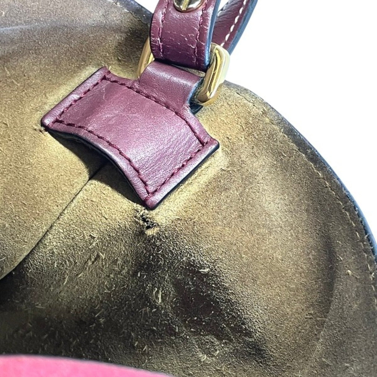Loewe Red Color Leather Shoulder Bag (Pre-Owned)