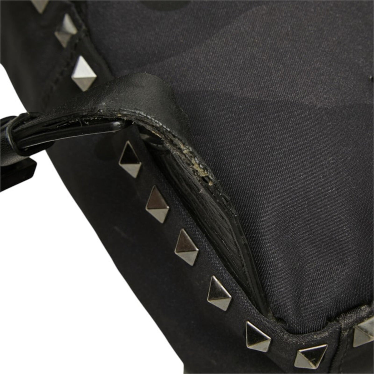 Valentino Black Leather Backpack (Pre-Owned)