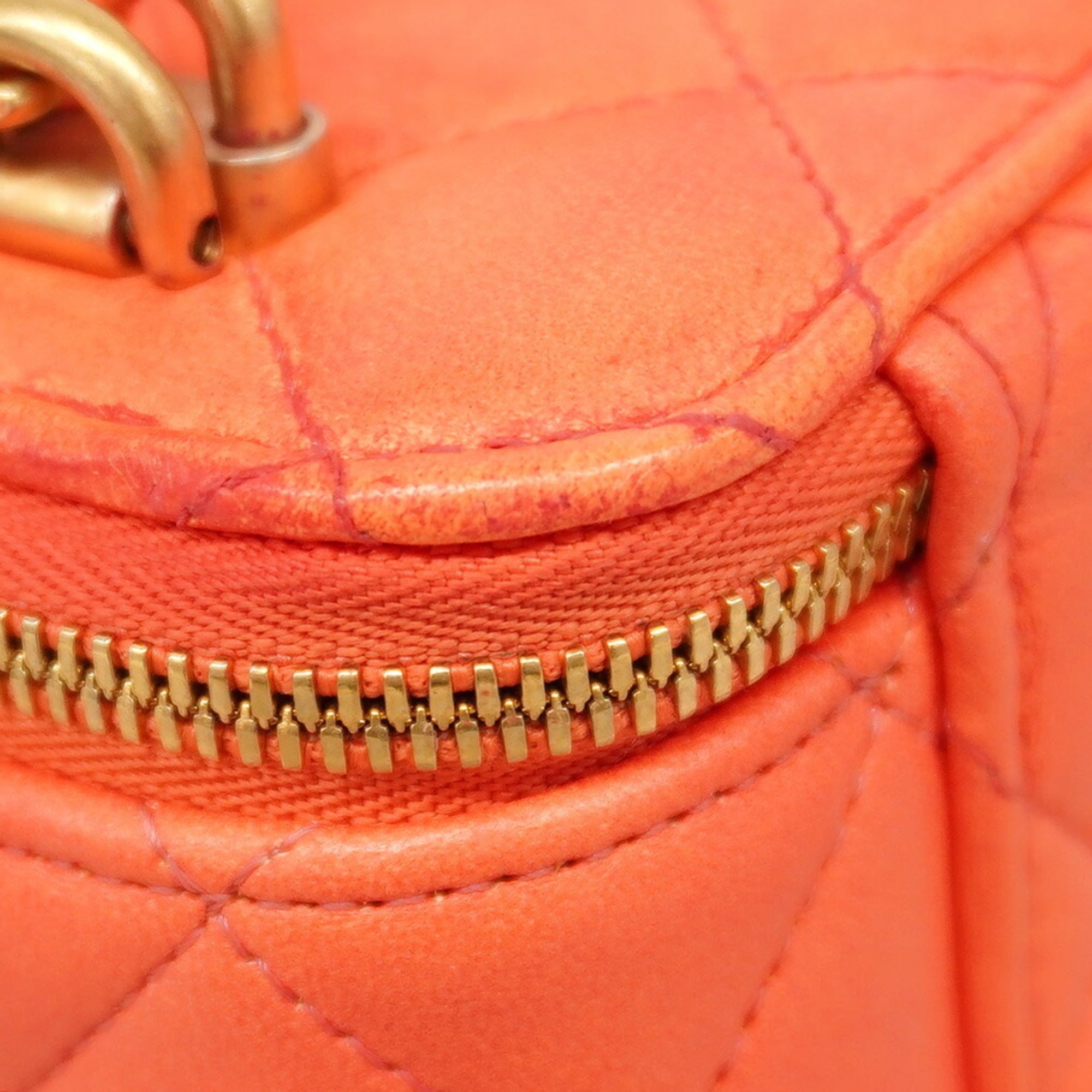 Chanel Salmon Pink Leather Vanity Bag (Pre-Owned)