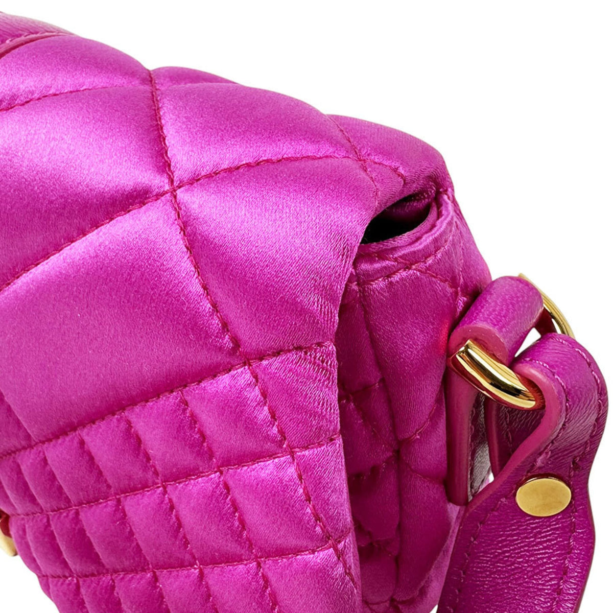 Versace Pink Satin Shoulder Bag (Pre-Owned)