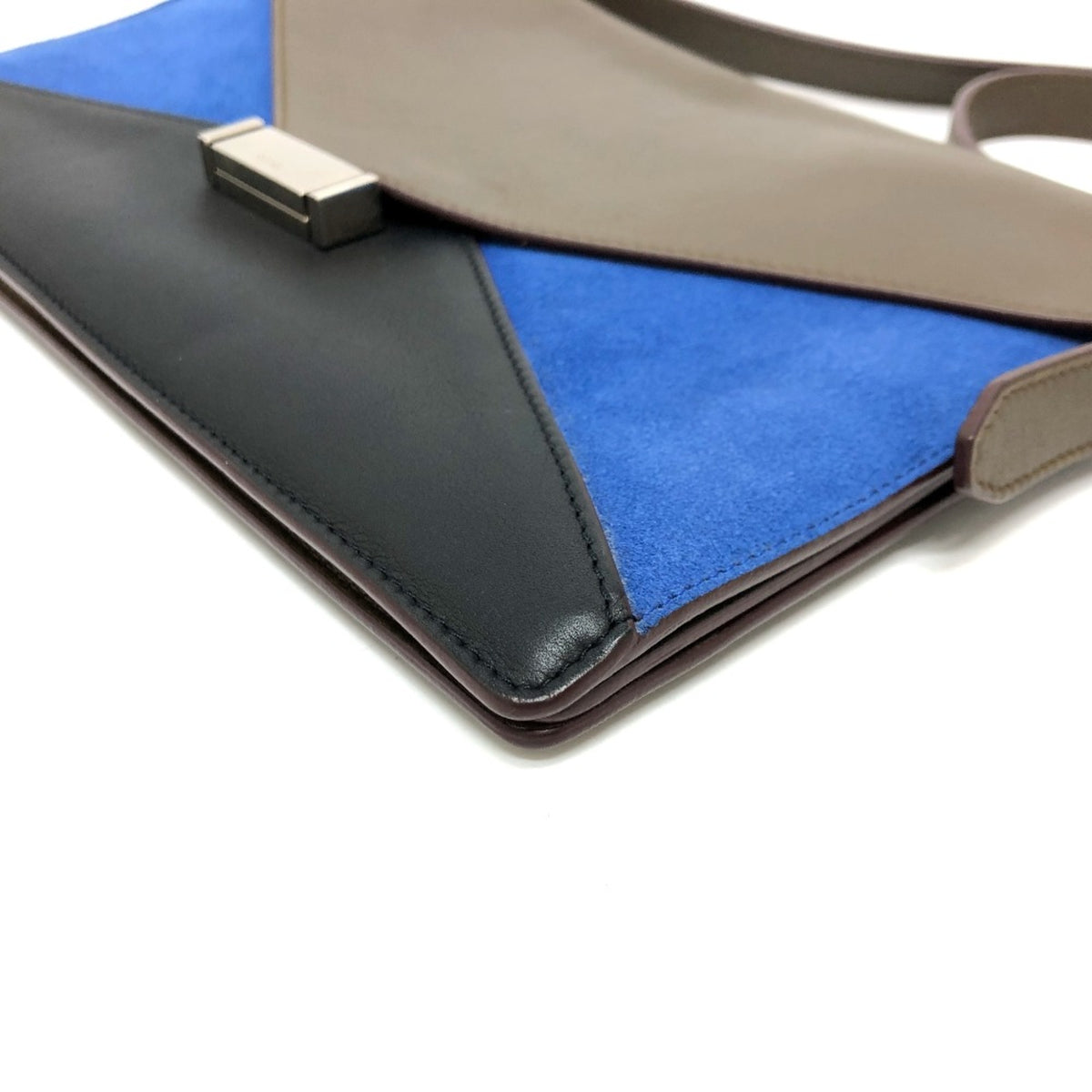 Celine Brown Leather Shoulder Bag (Pre-Owned)