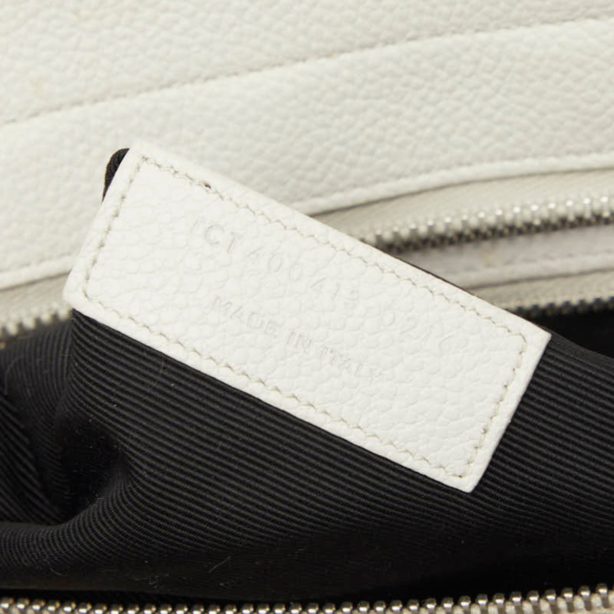Saint Laurent Light Gray Leather Handbag Shoulder Bag (Pre-Owned)