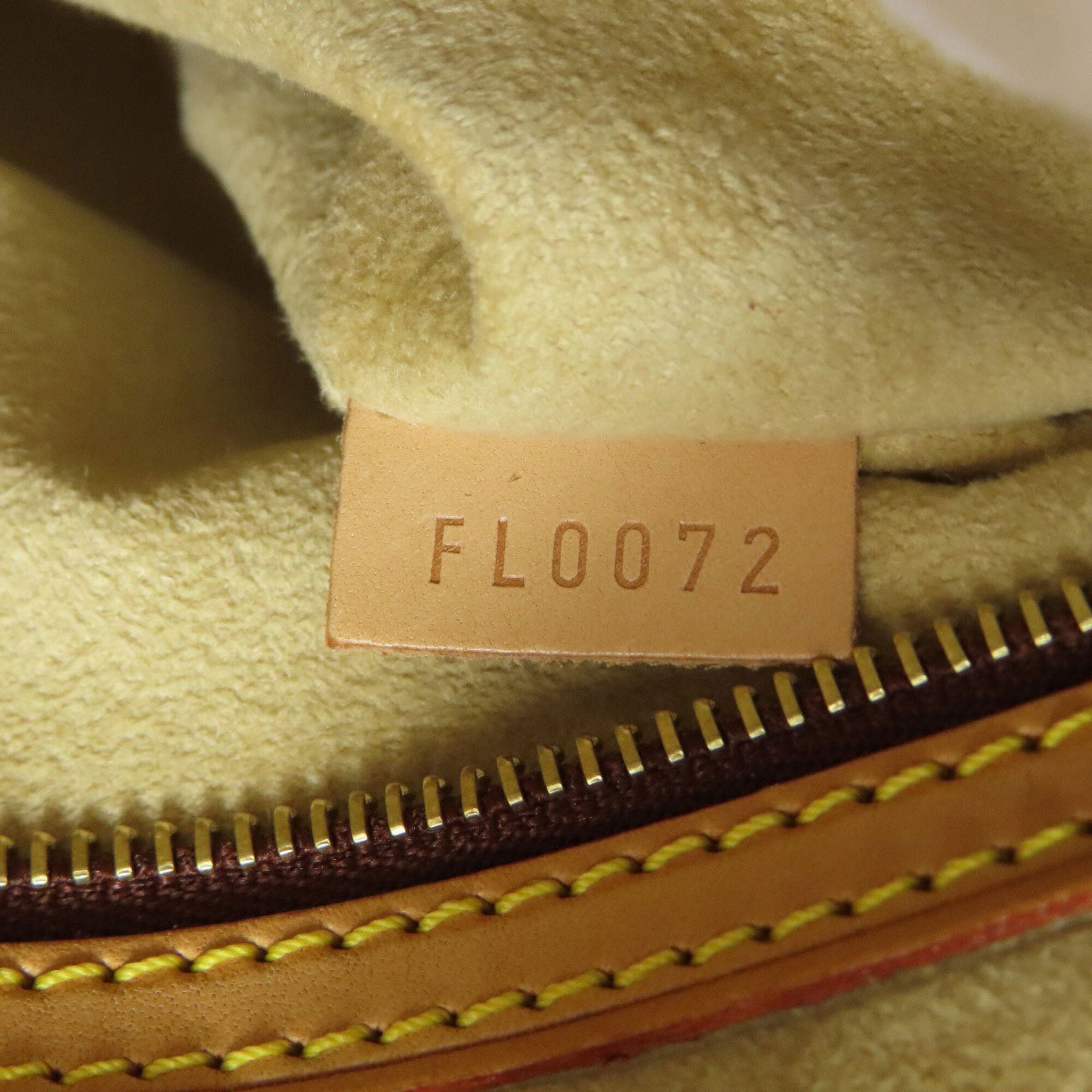 Louis Vuitton Monogram Monogram Handbag (Pre-Owned)