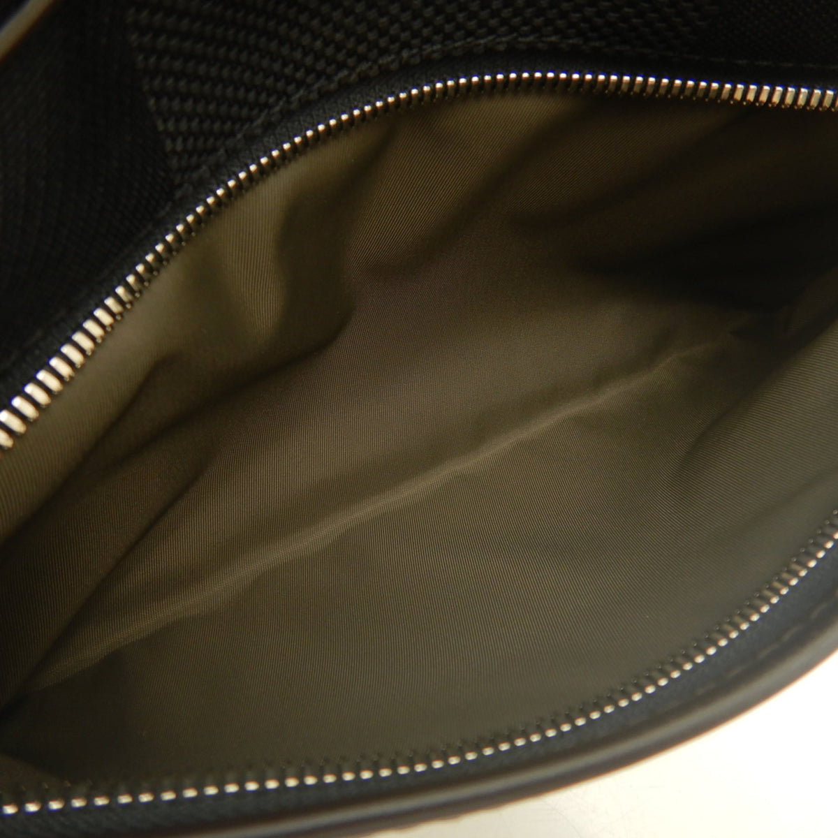Louis Vuitton Noir Damier Geant Sling Bag (Pre-Owned)