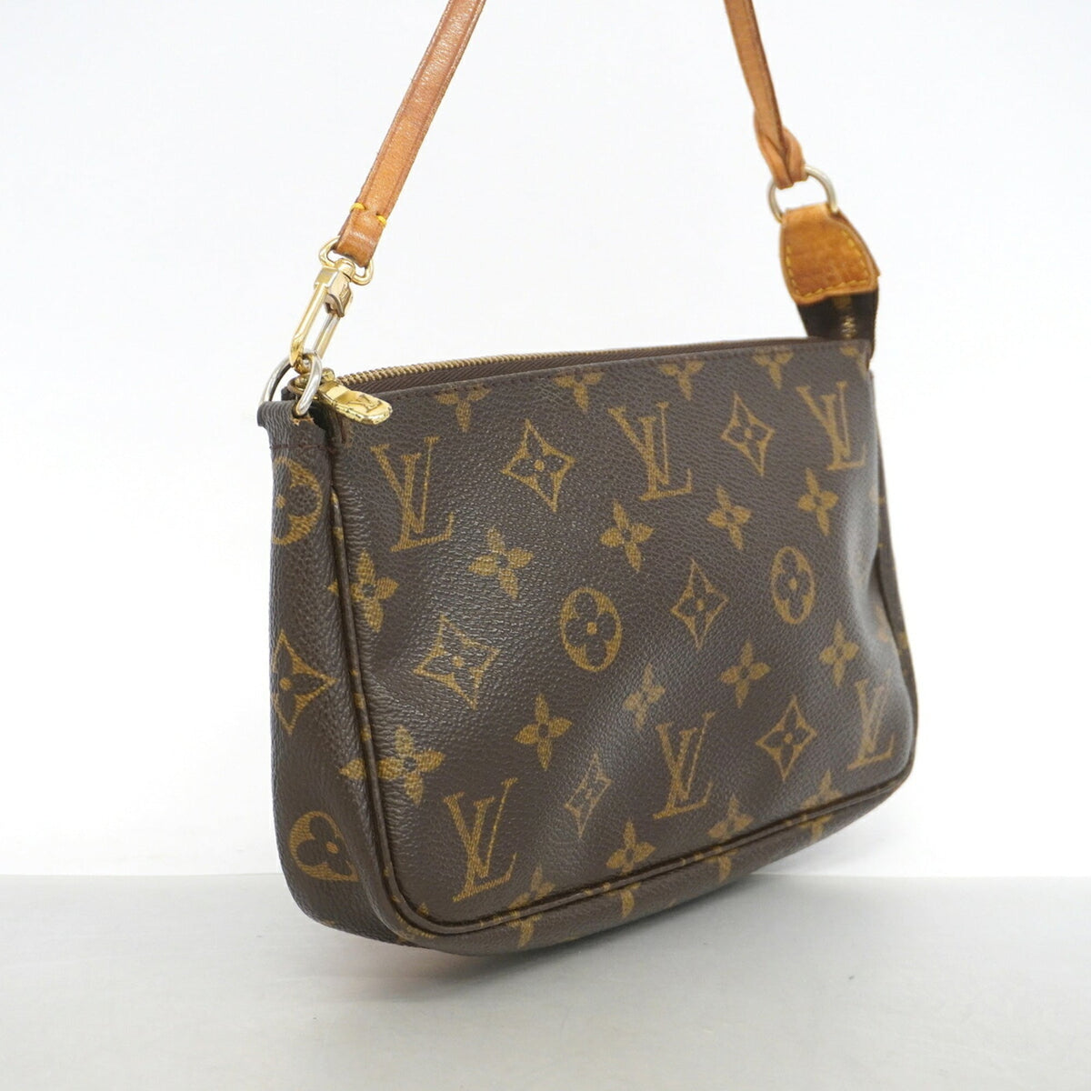 Louis Vuitton Brown Pouch (Pre-Owned)