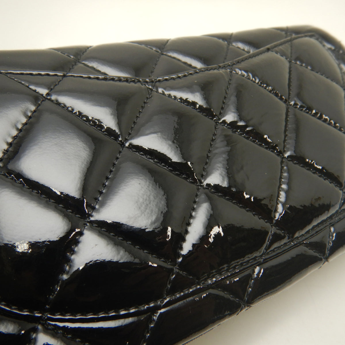 Chanel Matelasse Black Patent Leather Shoulder Bag (Pre-Owned)