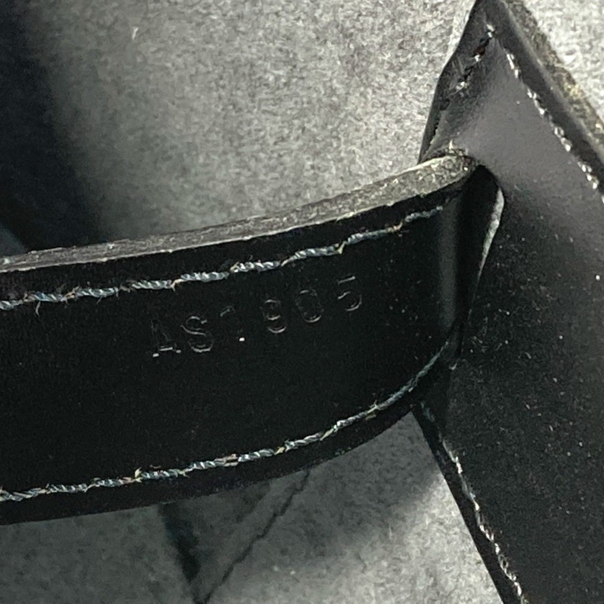 Louis Vuitton Black Epi Leather Shoulder Bag Vanity Bag (Pre-Owned)