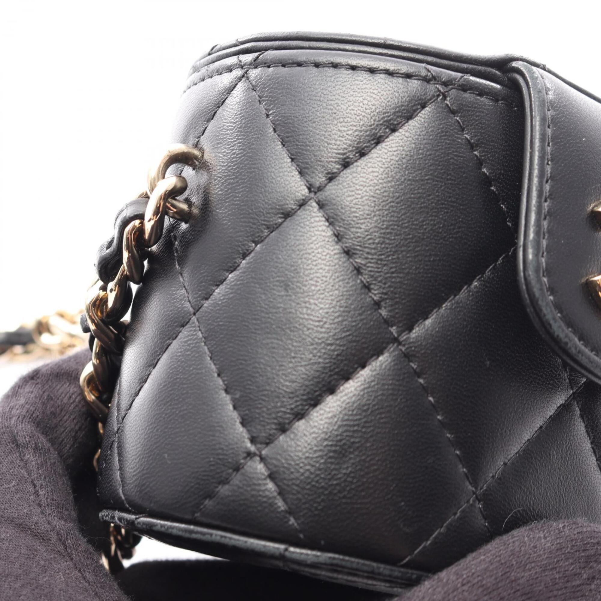 Chanel Black Leather Handbag Shoulder Bag (Pre-Owned)