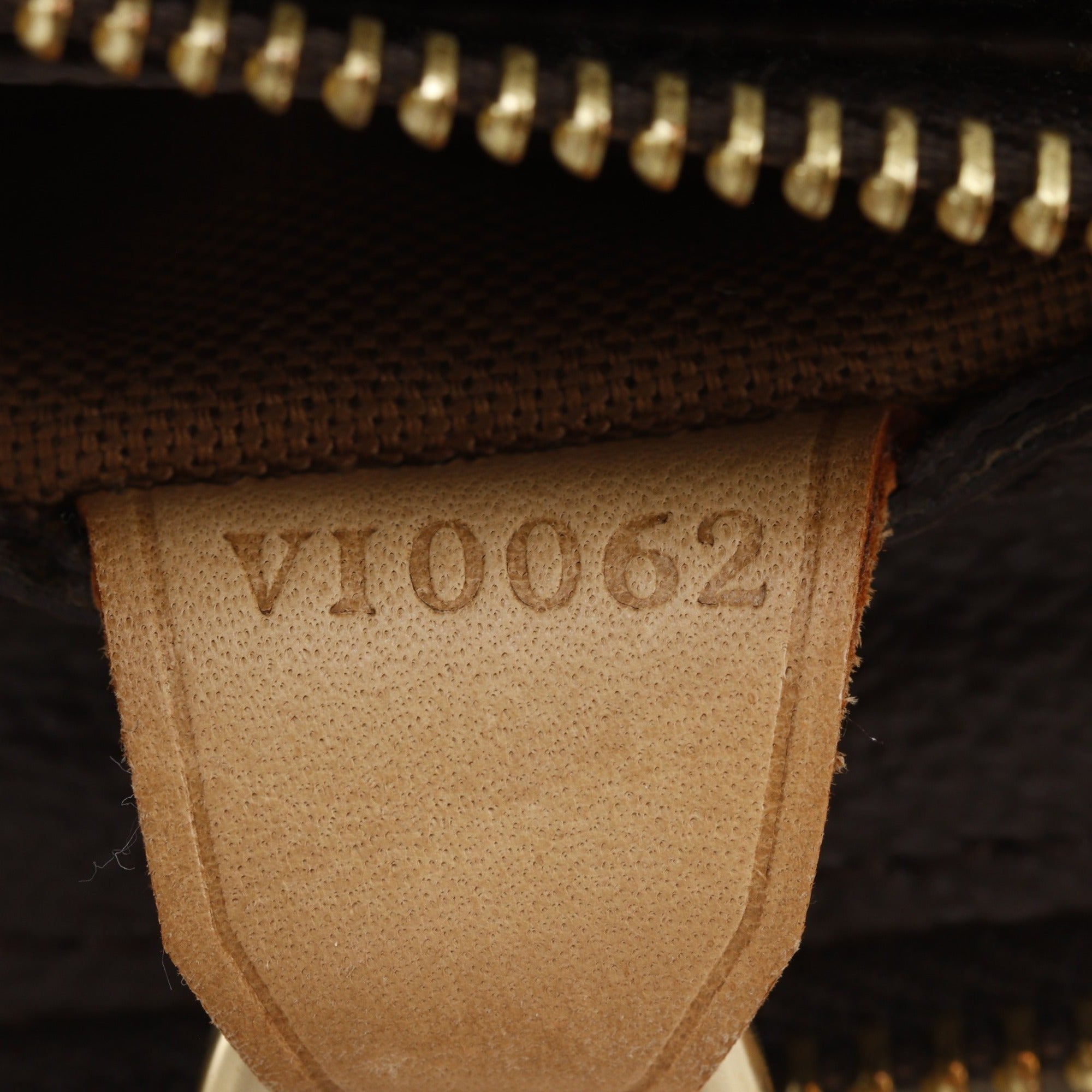 Louis Vuitton Brown Monogram Canvas Tote Bag (Pre-Owned)