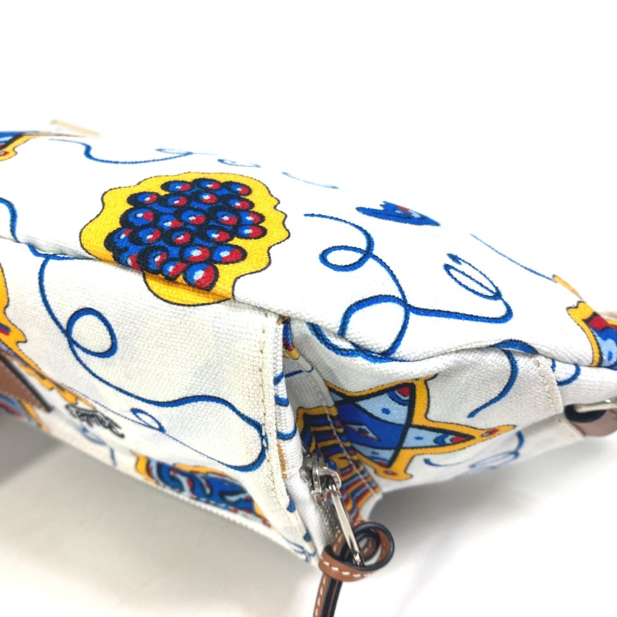 Loewe White Cloth Other (Pre-Owned)