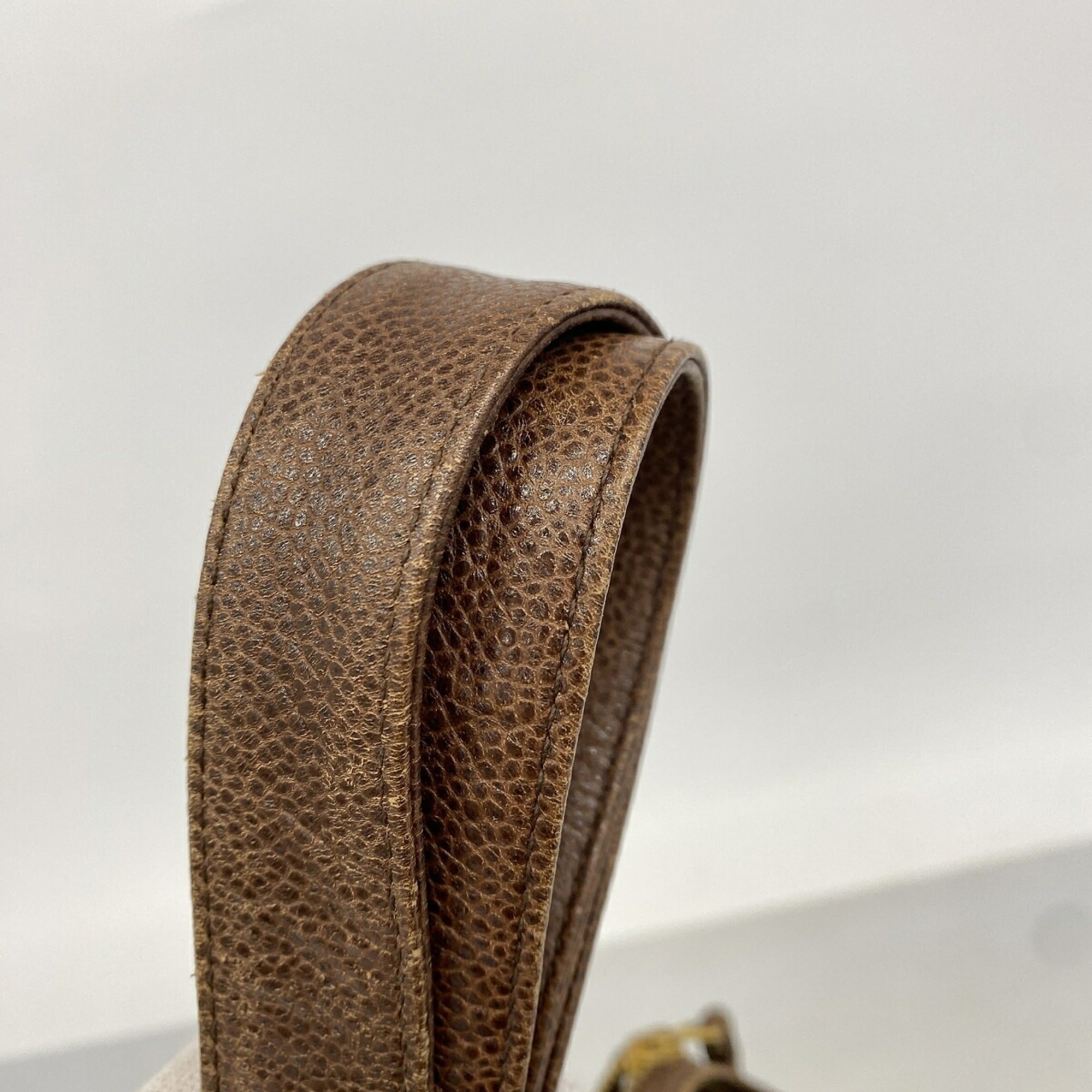 Chanel Brown Grained Calfskin Tote Bag (Pre-Owned)