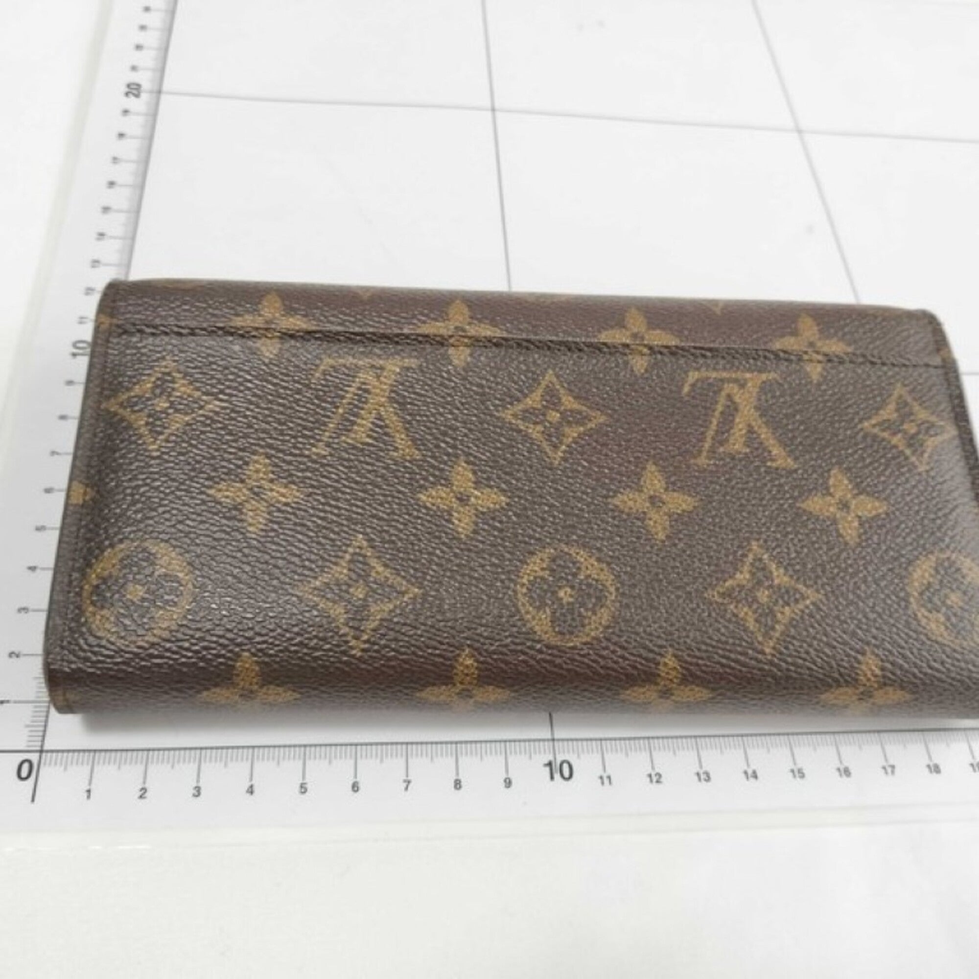 Louis Vuitton Brown Fuchsia Monogram Long Wallet (Tri-Fold) (Pre-Owned)