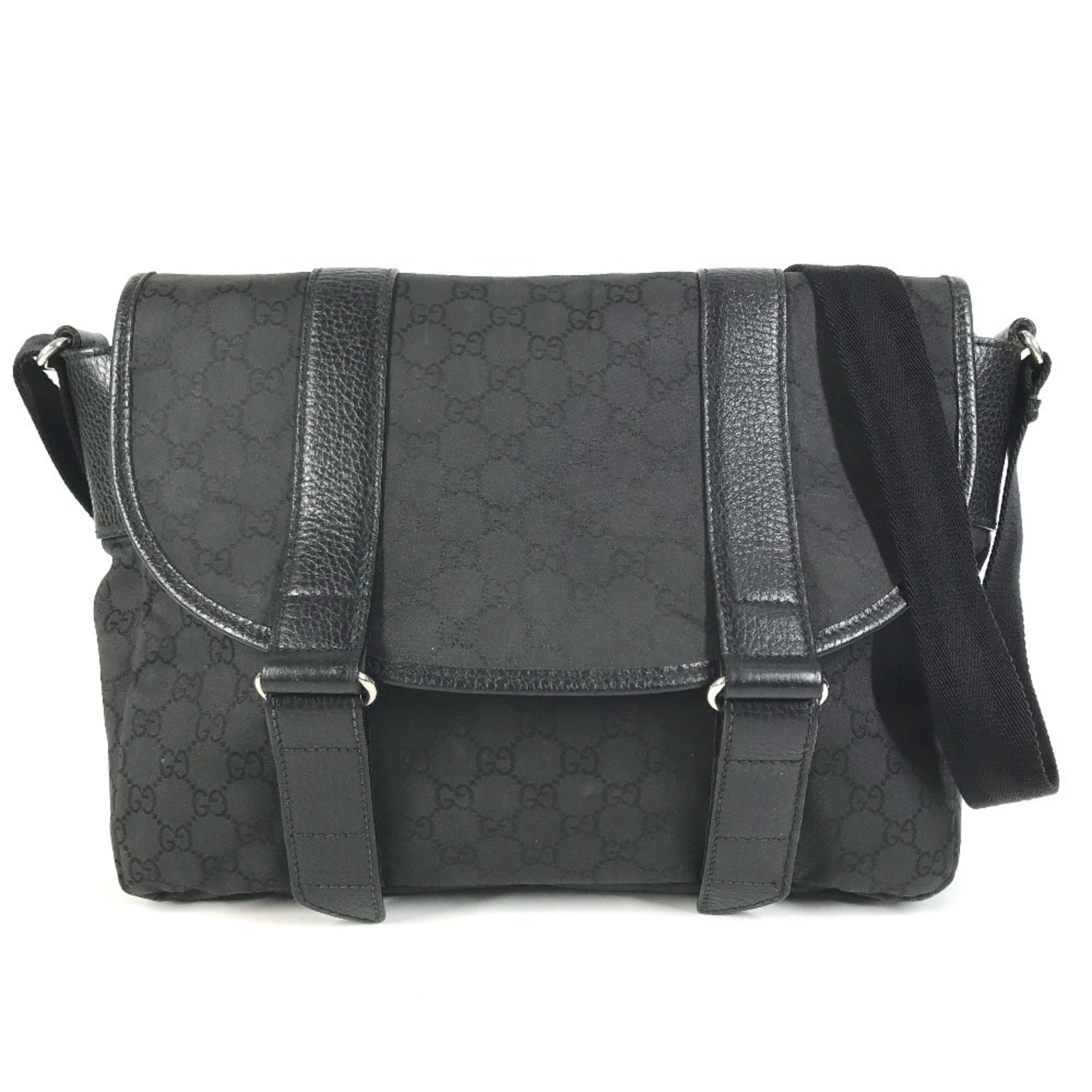 Gucci Black Nylon Leather Shoulder Bag (Pre-Owned)