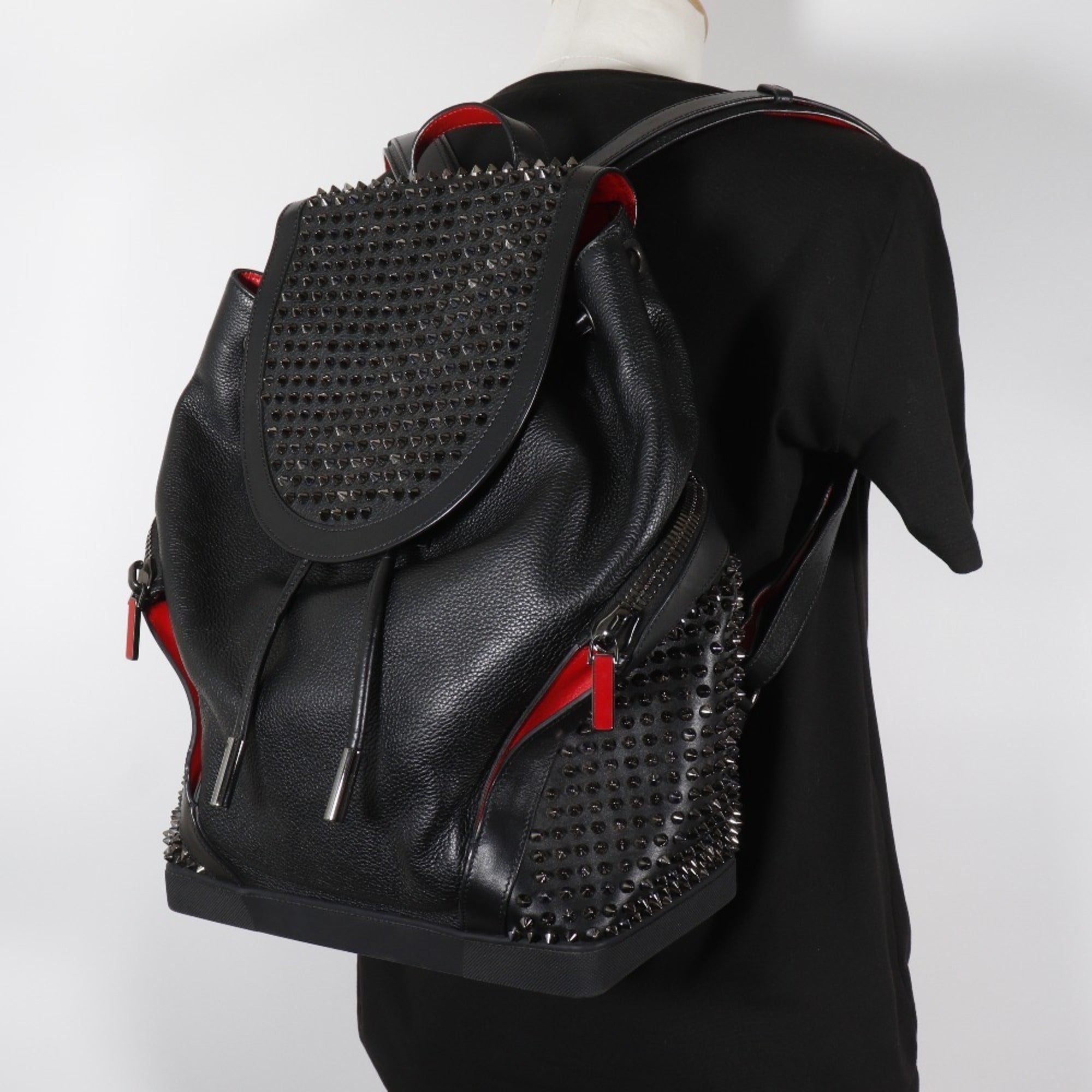 Christian Louboutin Black Leather Backpack (Pre-Owned)