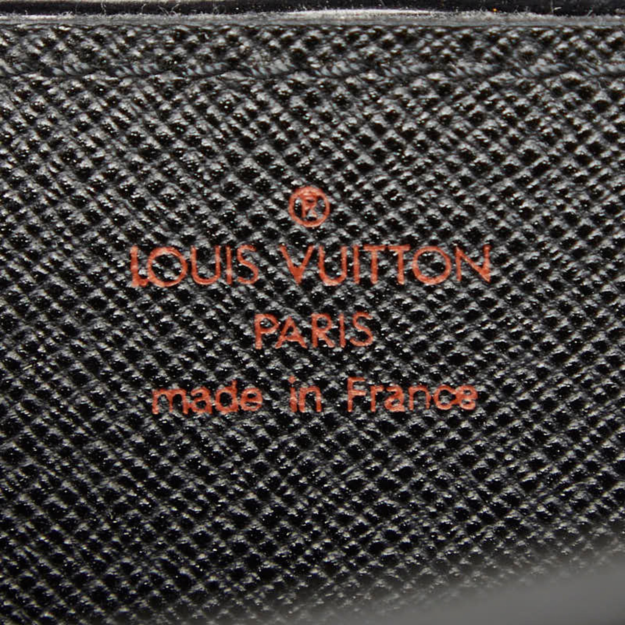 Louis Vuitton Black Noir Leather Shoulder Bag (Pre-Owned)