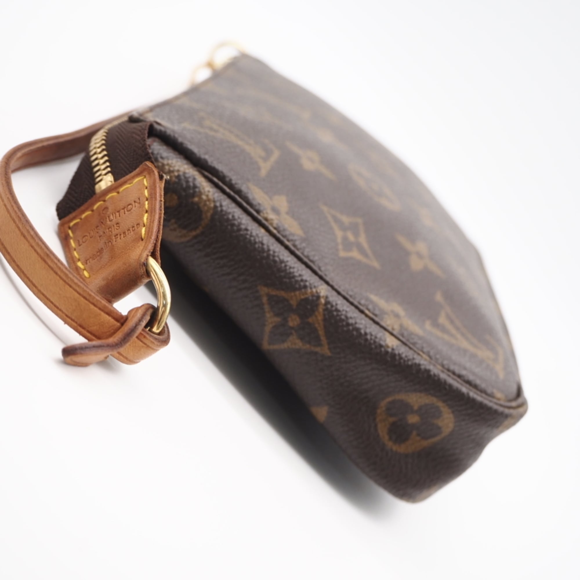 Louis Vuitton Monogram Beige Brown Coated Canvas Leather Handbag Pochette (Pre-Owned)