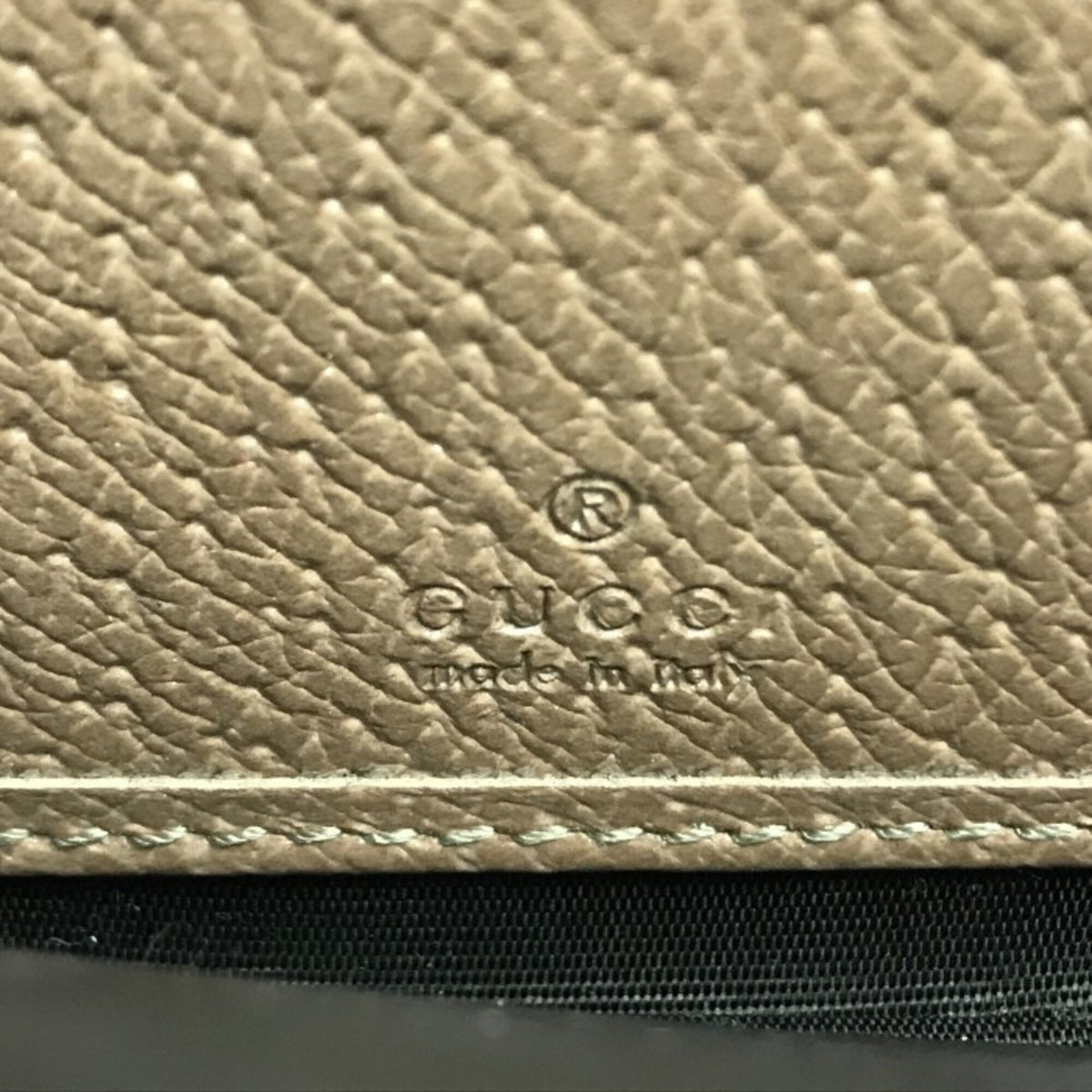 Gucci Pink Beige Gg Canvas Long Wallet (Bi-Fold) (Pre-Owned)