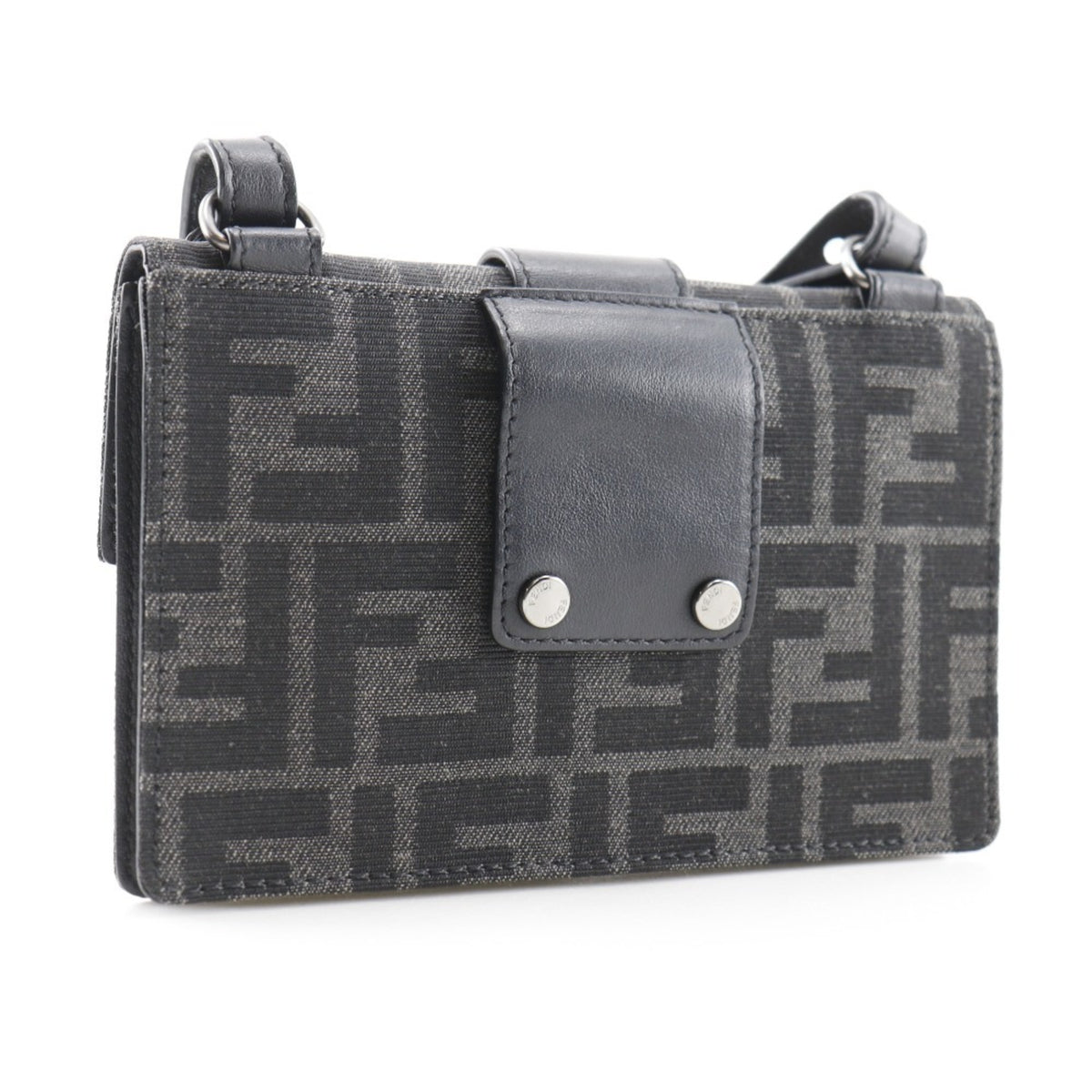 Fendi Black Nylon Canvas Leather Baguette Bag Shoulder Bag (Pre-Owned)