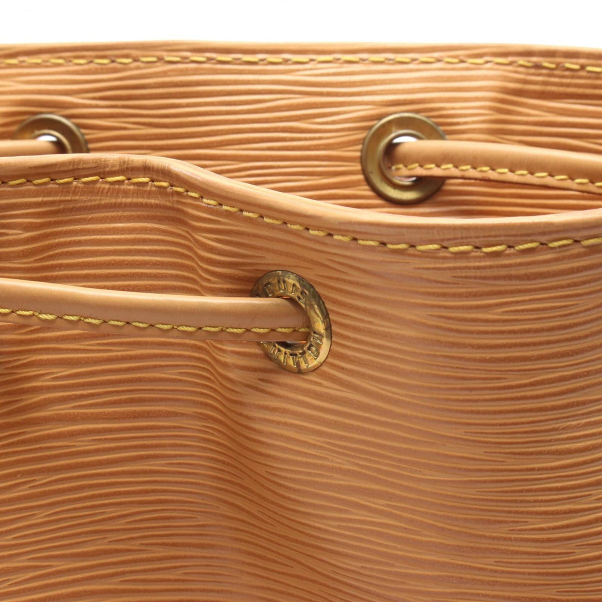 Louis Vuitton Beige Epi Leather Handbag Shoulder Bag (Pre-Owned)