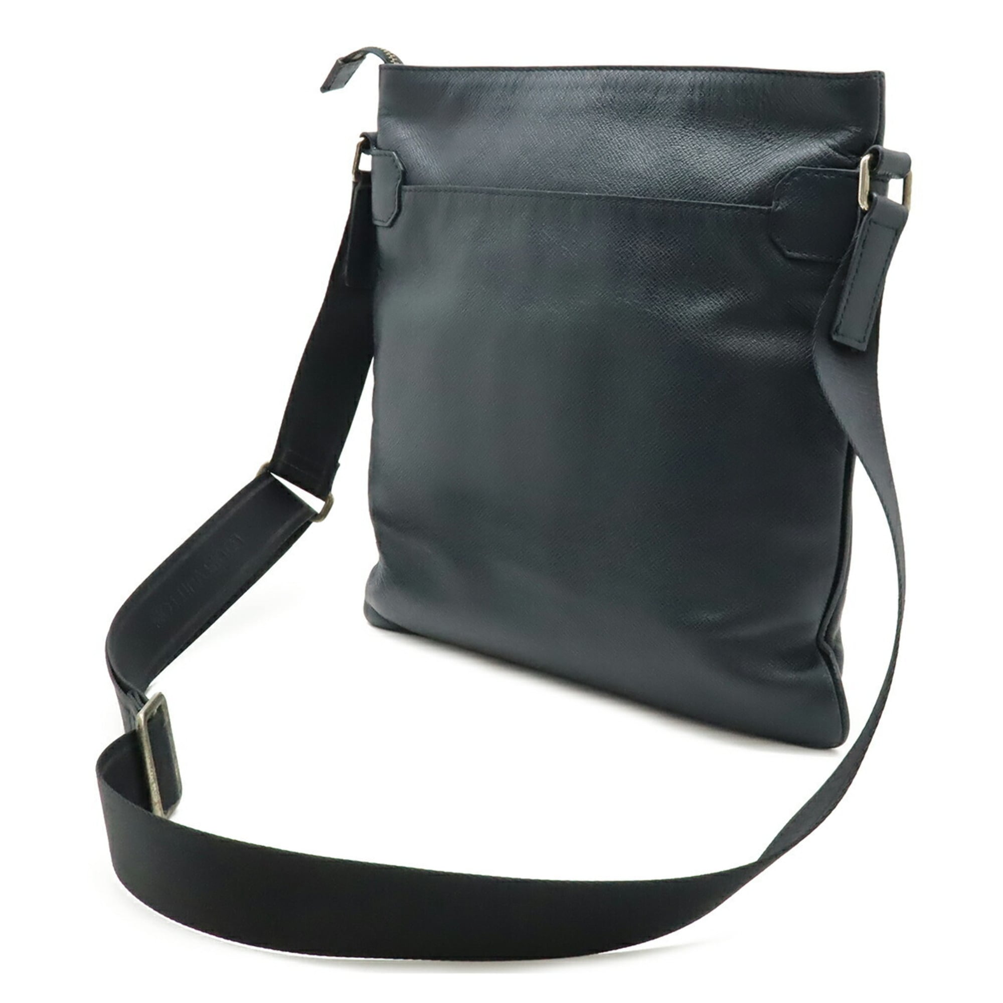 Louis Vuitton Boreal Taiga Leather Leather Shoulder Bag (Pre-Owned)