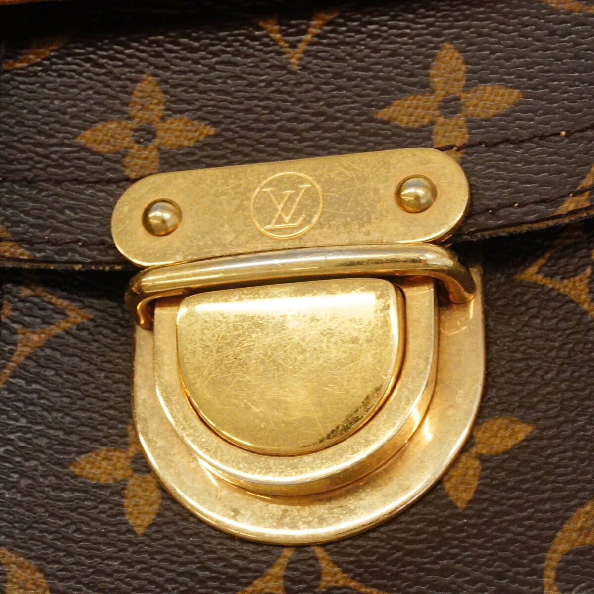 Louis Vuitton Brown Shoulder Bag (Pre-Owned)