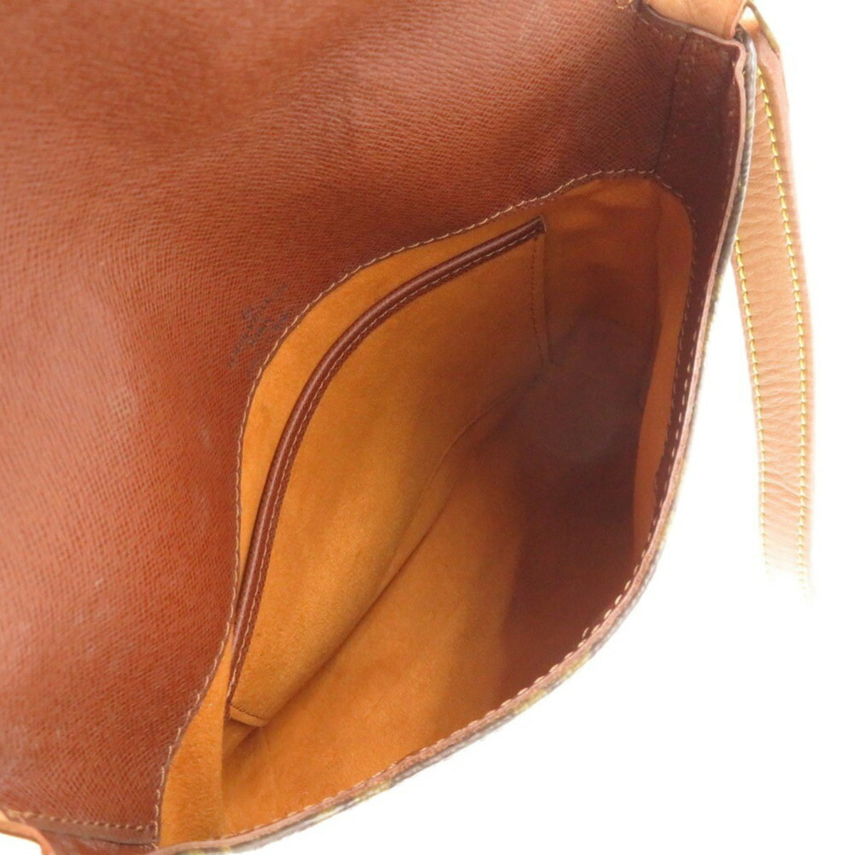 Louis Vuitton Brown Monogram Monogram Shoulder Bag (Pre-Owned)