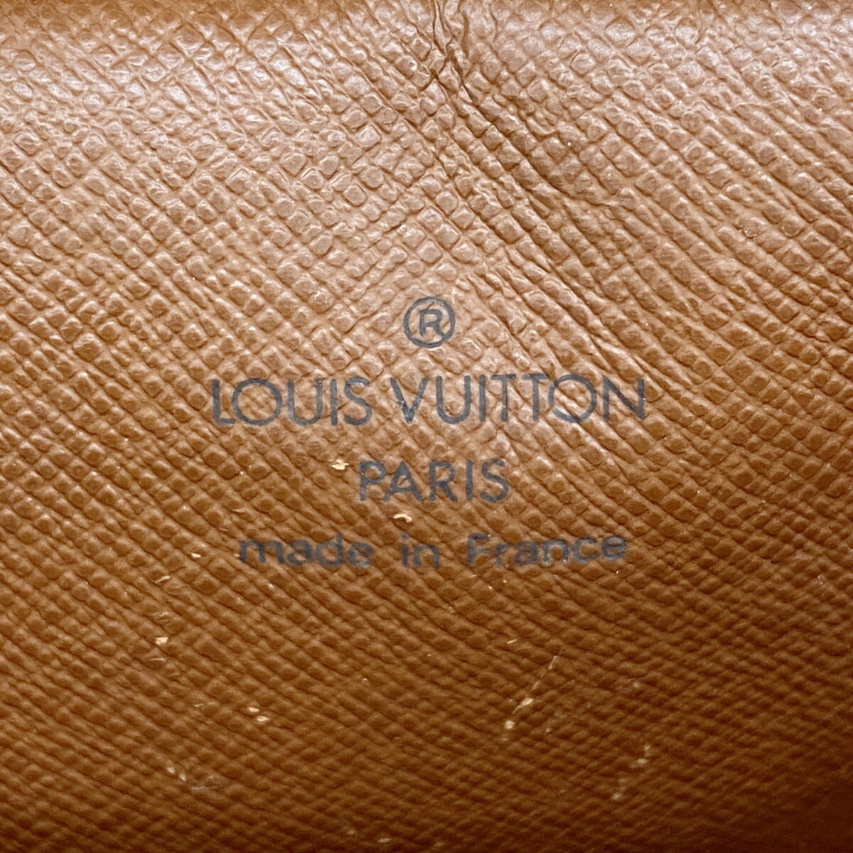 Louis Vuitton Brown Shoulder Bag (Pre-Owned)