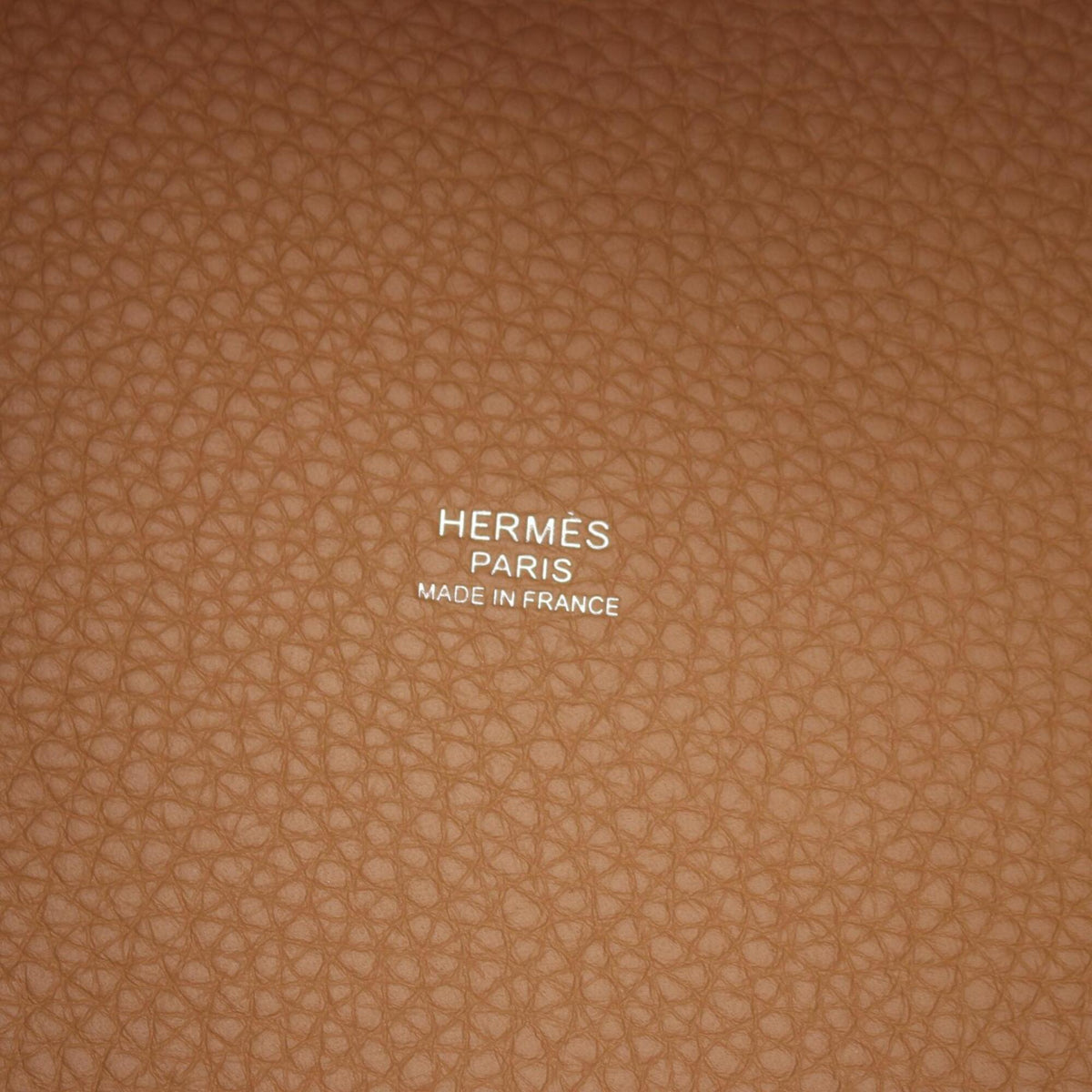 Hermes Beige Taurillon Clemence Leather Handbag (Pre-Owned)