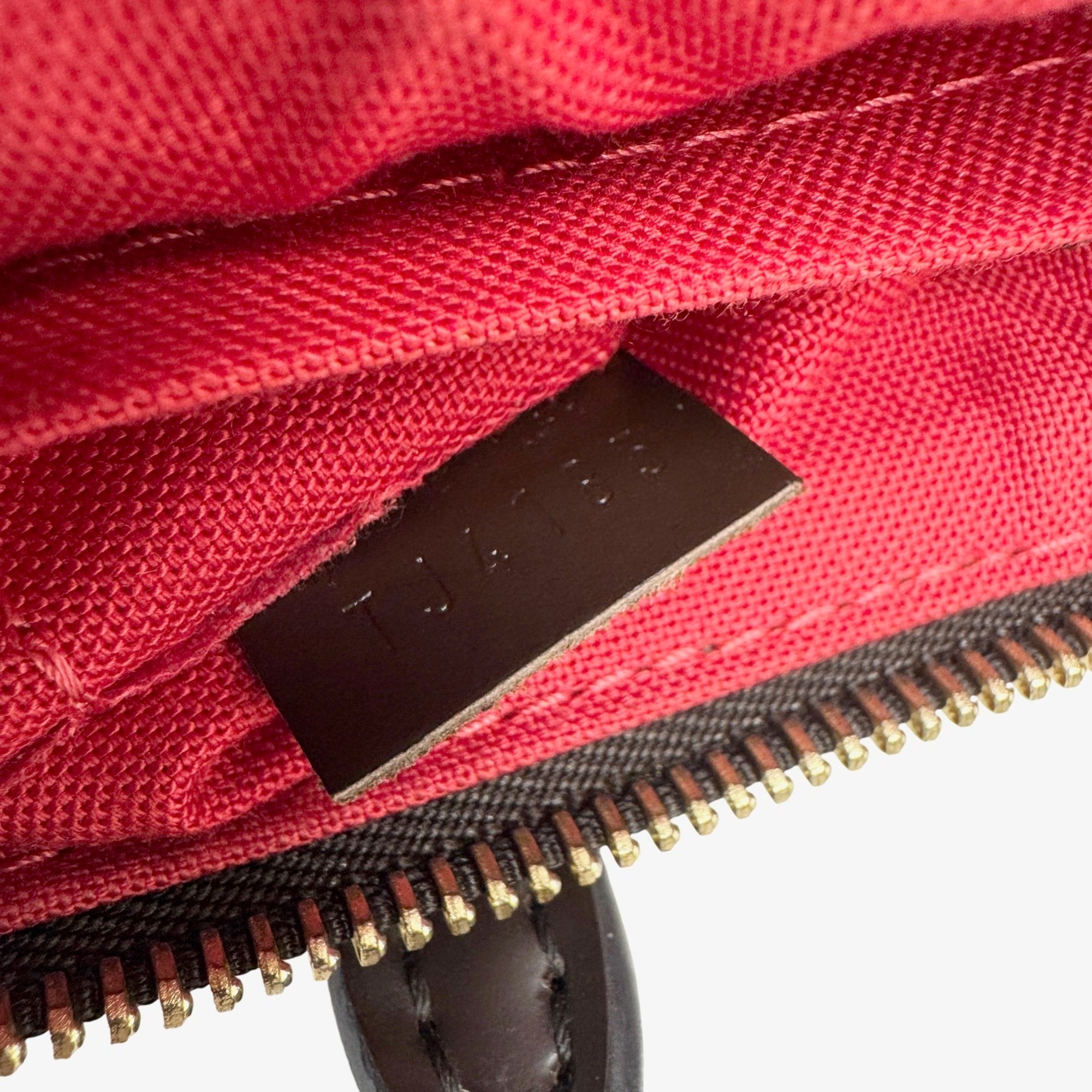 Louis Vuitton Damier Brown Damier Canvas Damier Canvas Handbag Shoulder Bag (Pre-Owned)