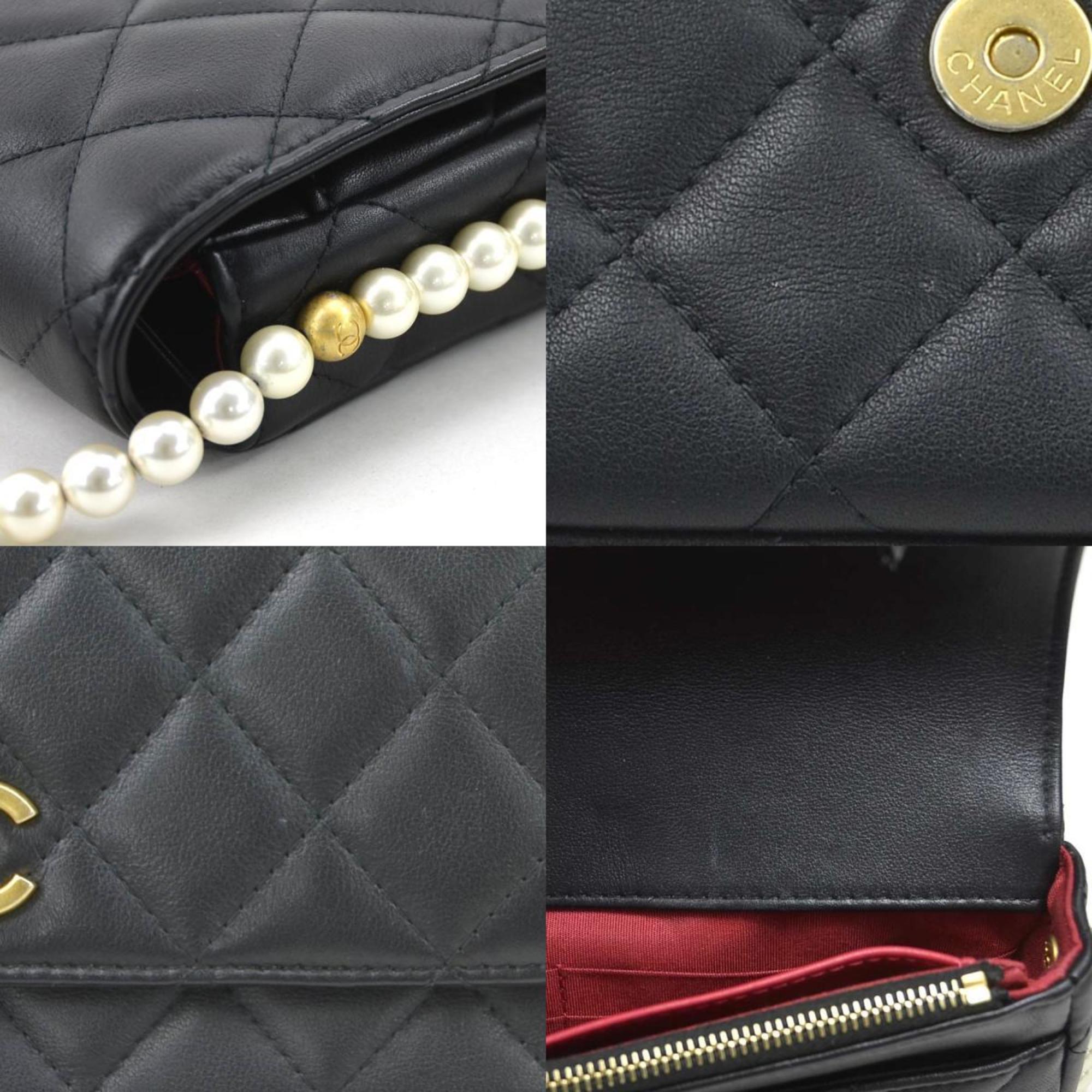 Chanel Black Artificial Pearl Leather Chain/Shoulder Wallet (Pre-Owned)