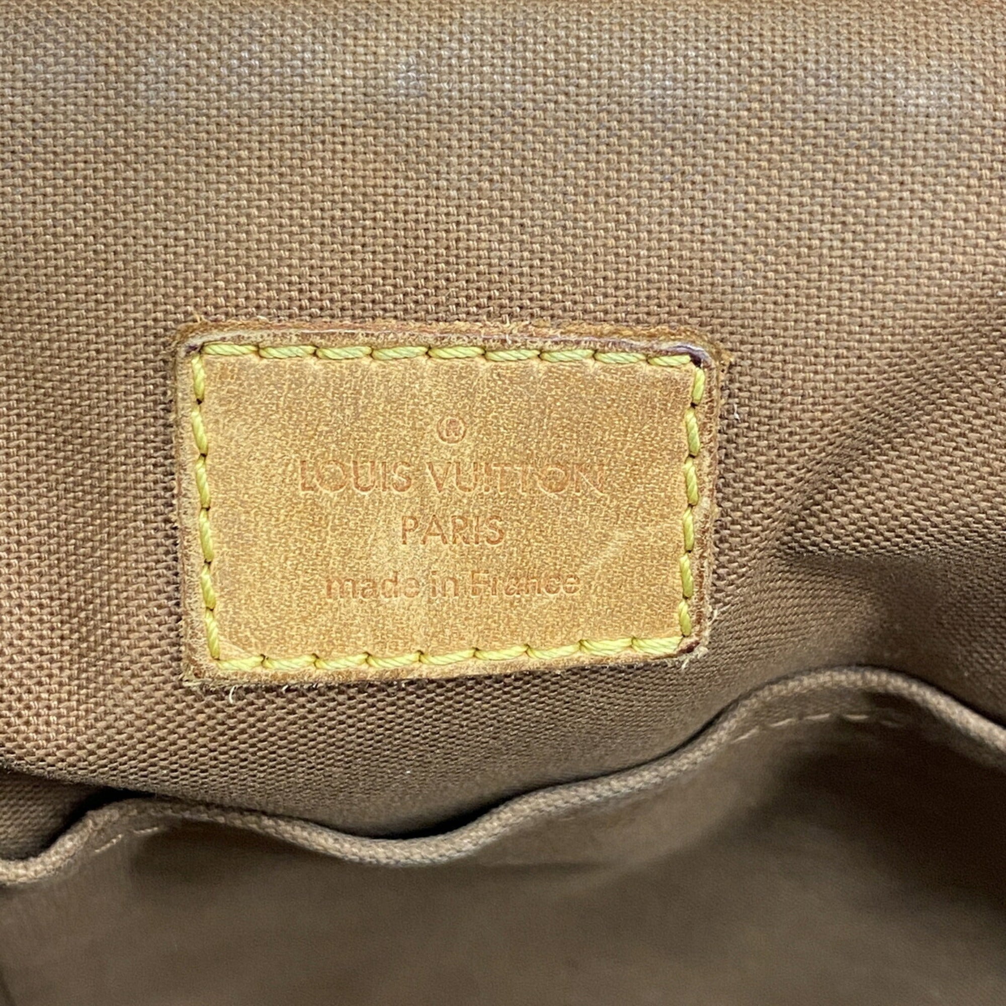 Louis Vuitton Brown Handbag (Pre-Owned)