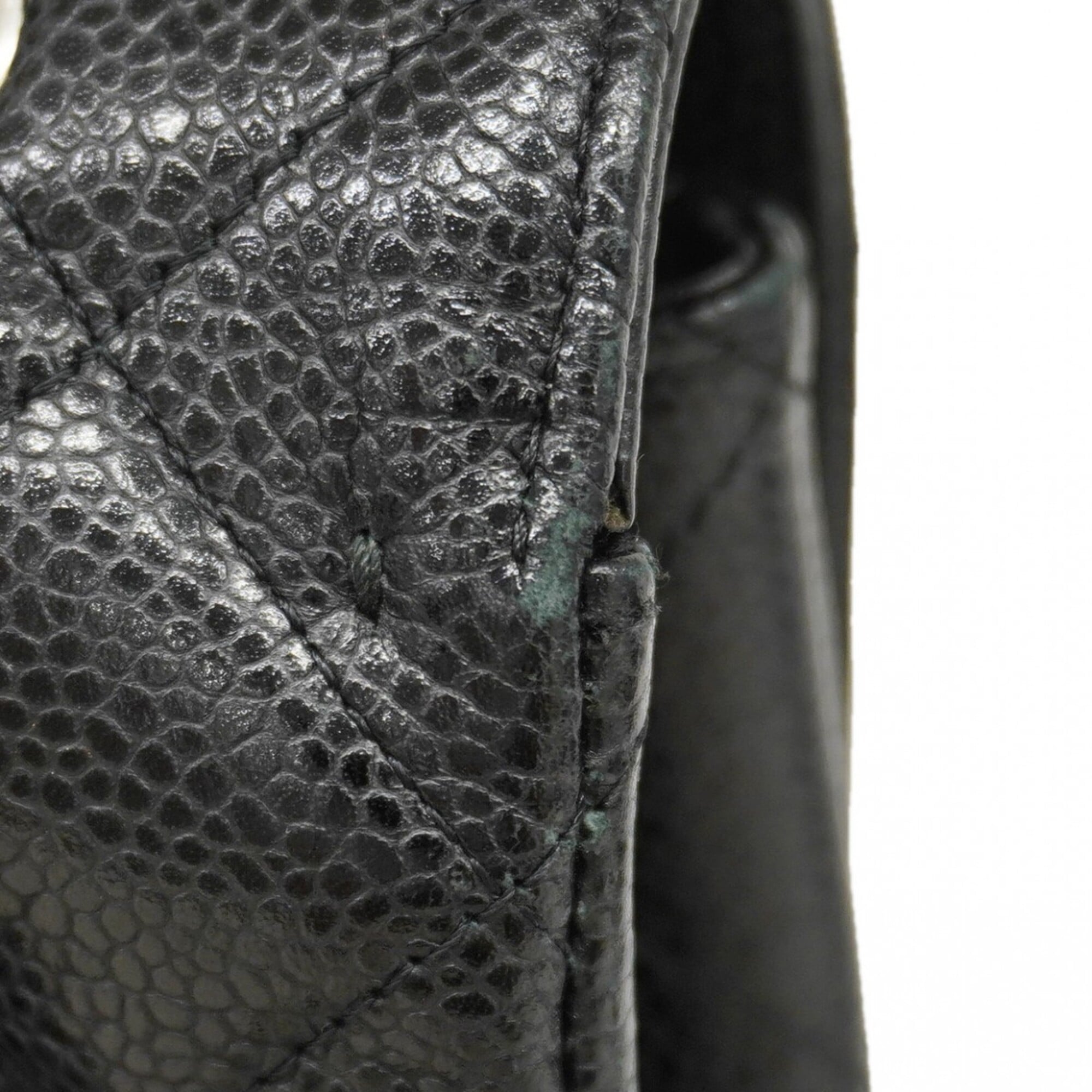 Chanel Black Grained Calfskin Shoulder Bag (Pre-Owned)