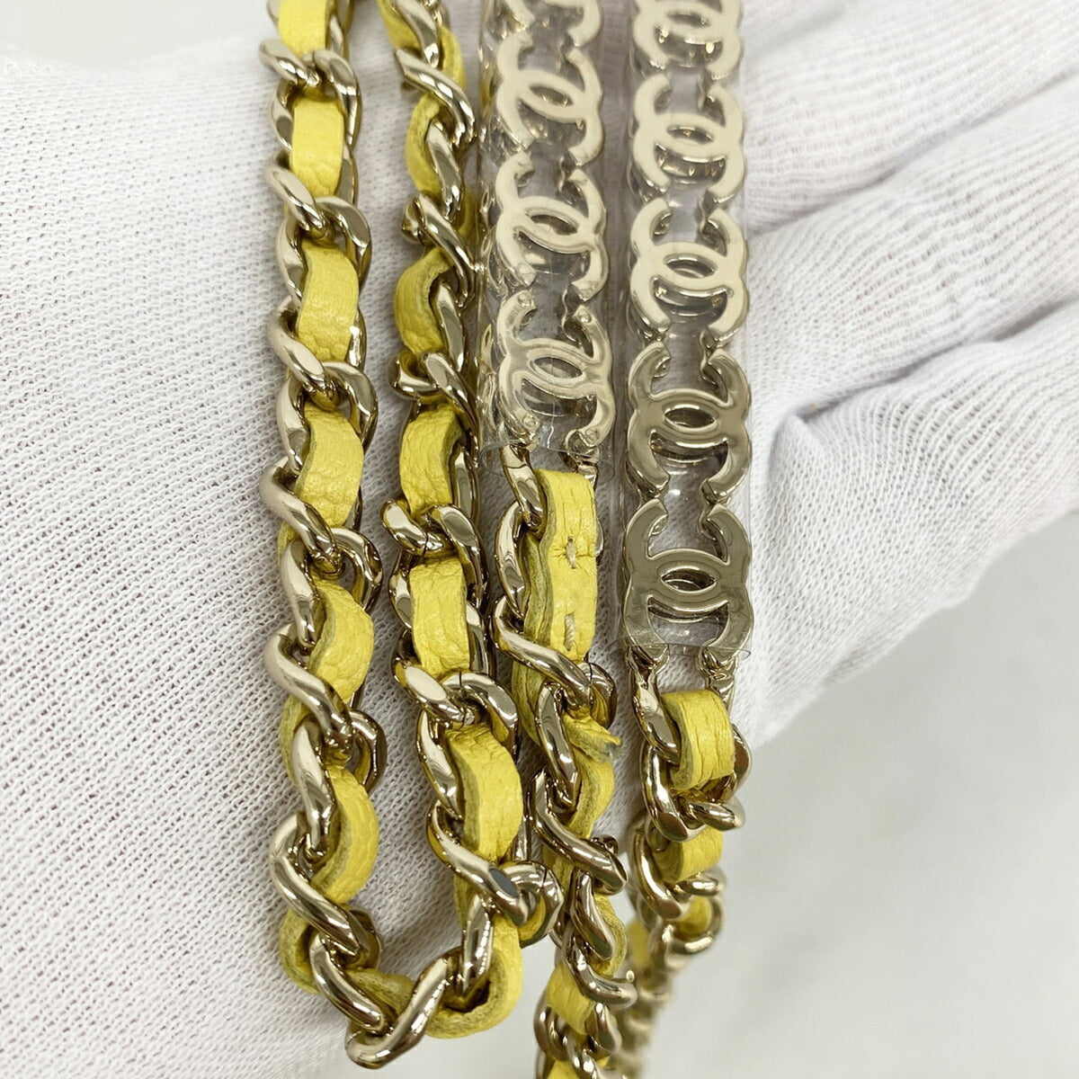 Chanel Yellow Grained Calfskin Shoulder Bag (Pre-Owned)