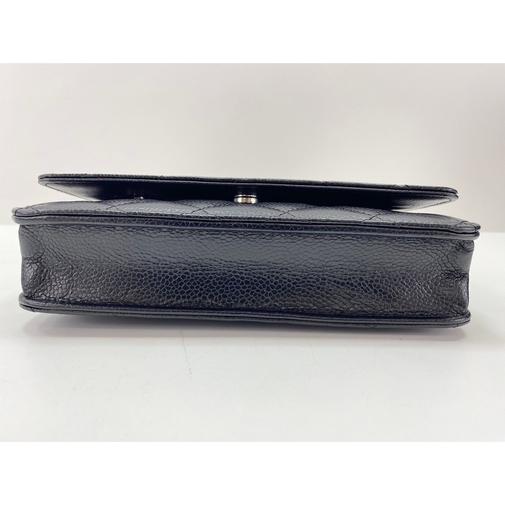 Chanel Matelasse Black Shoulder Bag (Pre-Owned)
