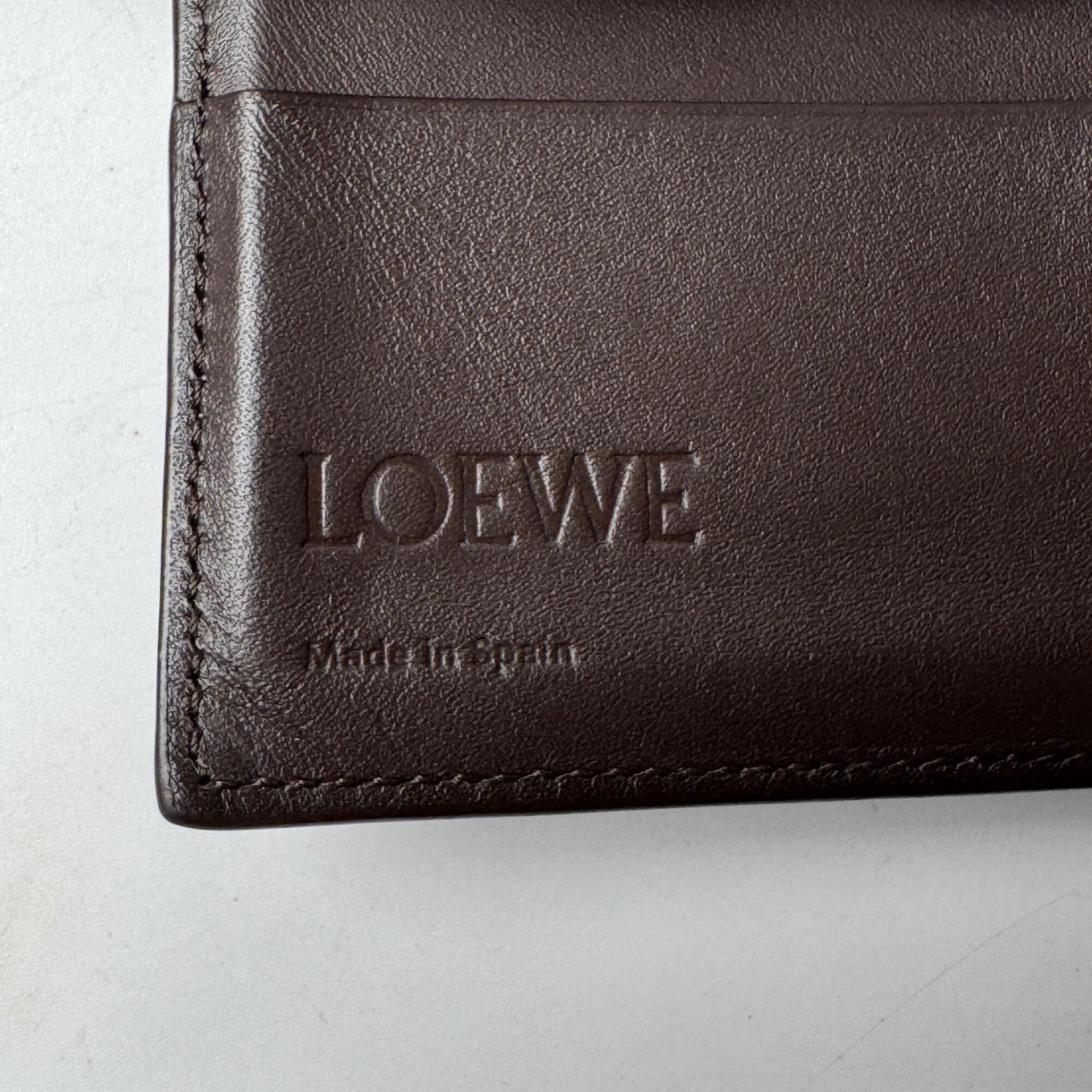 Loewe Dark Brown Leather Wallet (Bi-Fold) (Pre-Owned)
