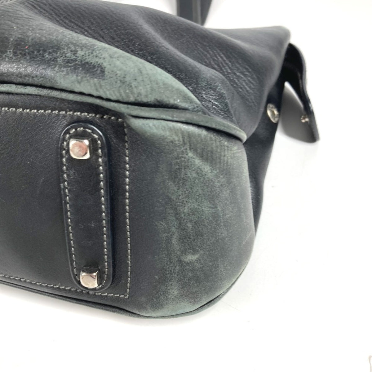Salvatore Ferragamo Black Leather Shoulder Bag Tote Bag (Pre-Owned)