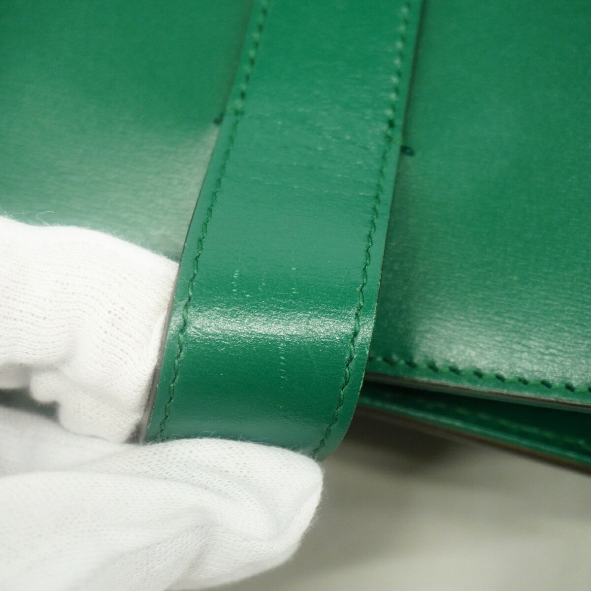Gucci Green Leather Handbag (Pre-Owned)
