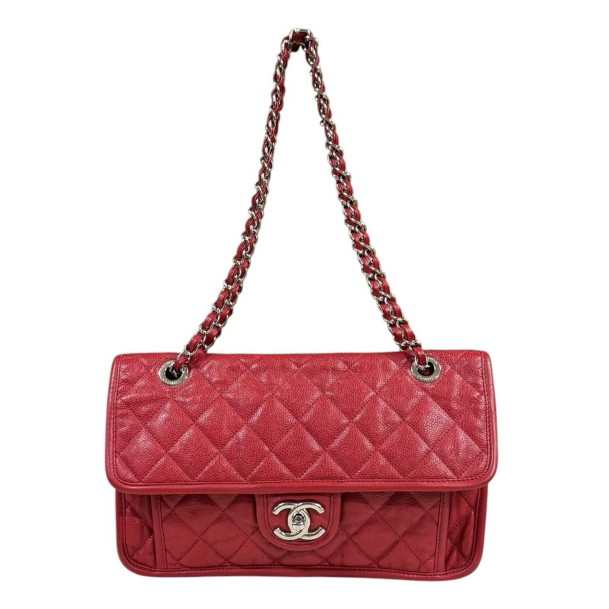 Chanel Matelasse Red Color Leather Grained Calfskin Shoulder Bag (Pre-Owned)