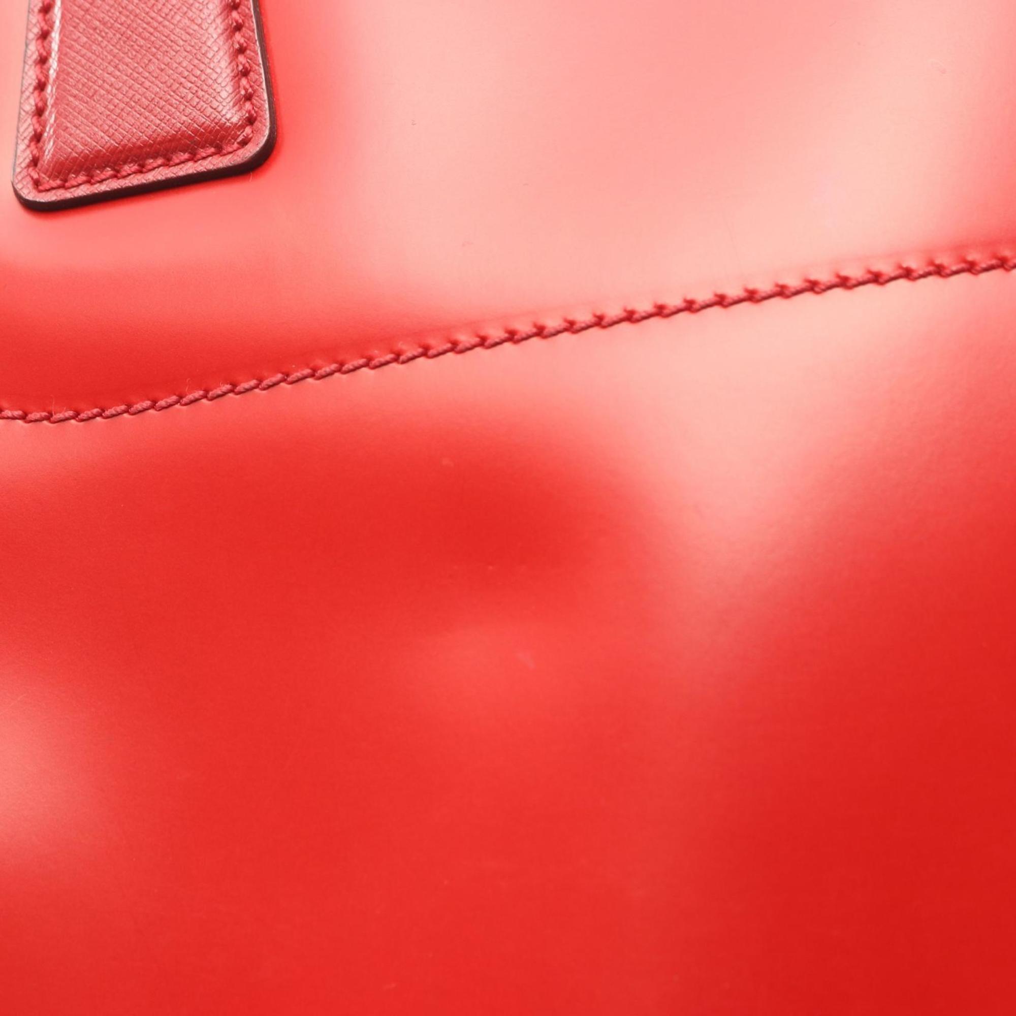 Salvatore Ferragamo Red Color Leather Handbag (Pre-Owned)