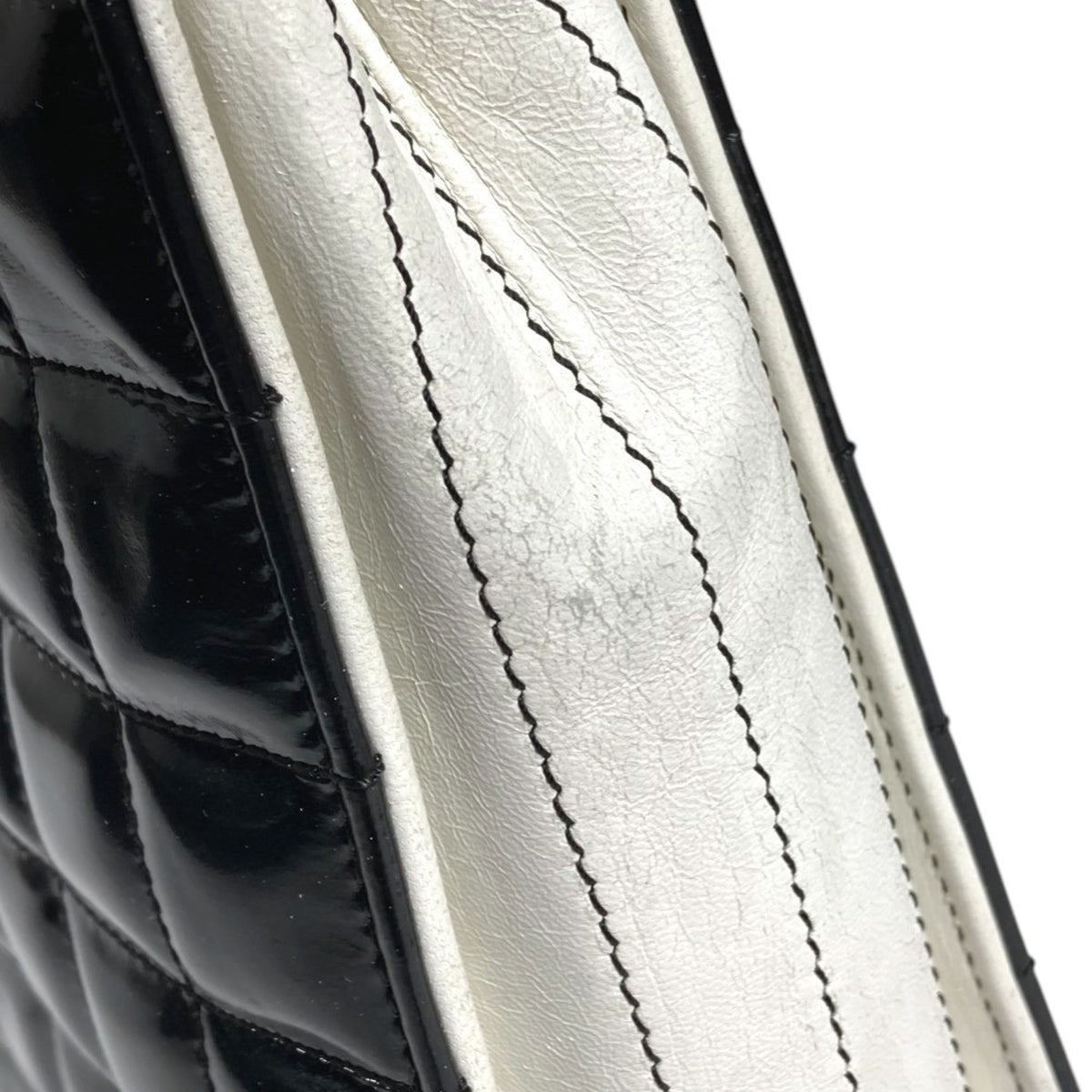 Chanel Chocolate Bar Black White Leather Shoulder Bag Tote Bag (Pre-Owned)