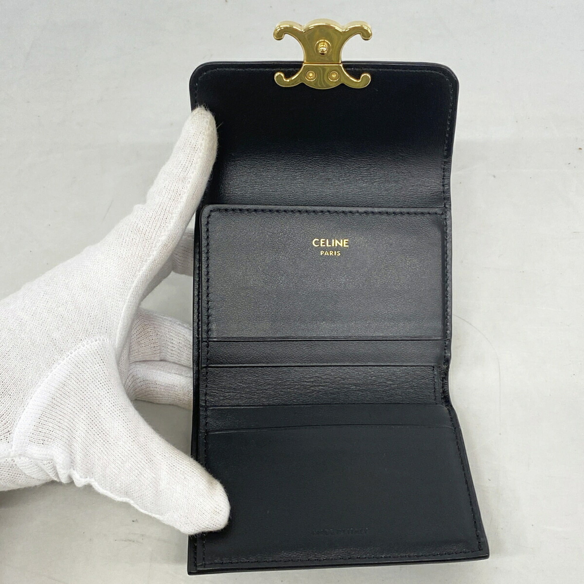Celine Black Leather Wallet (Tri-Fold) (Pre-Owned)